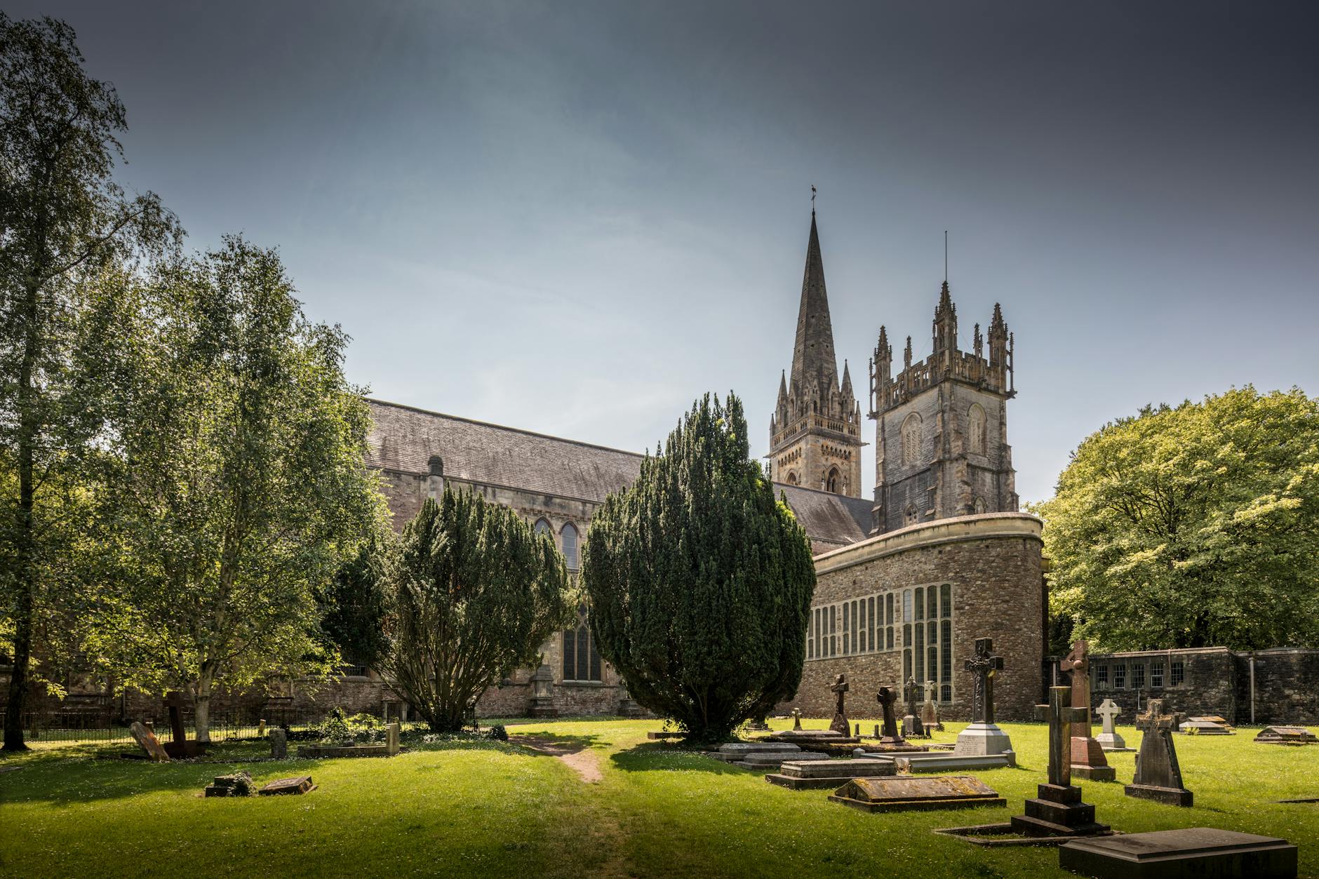 Religious architecture context for Belfast pilgrimage planning.