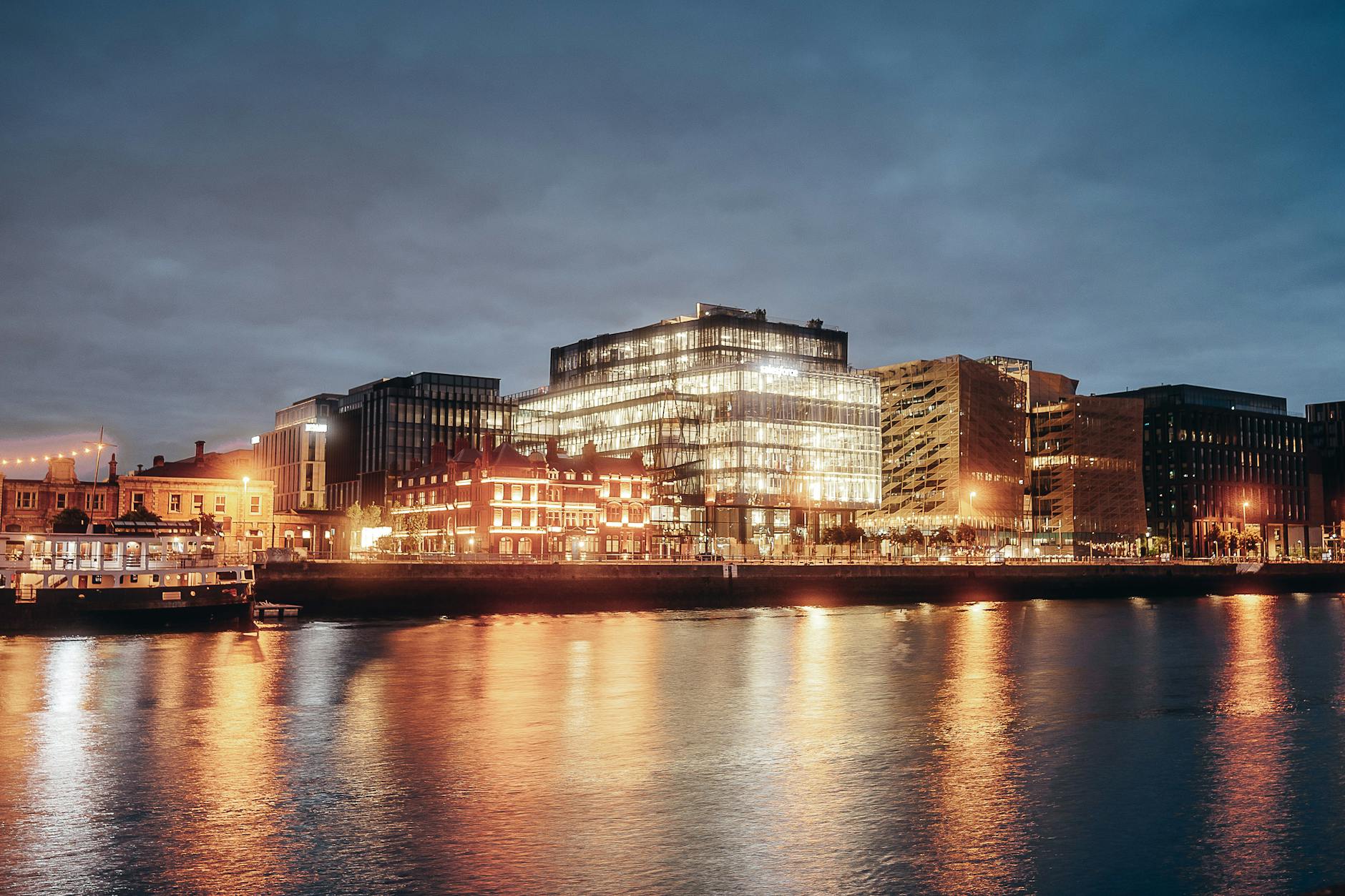 Belfast urban setting for client meals and meetings.