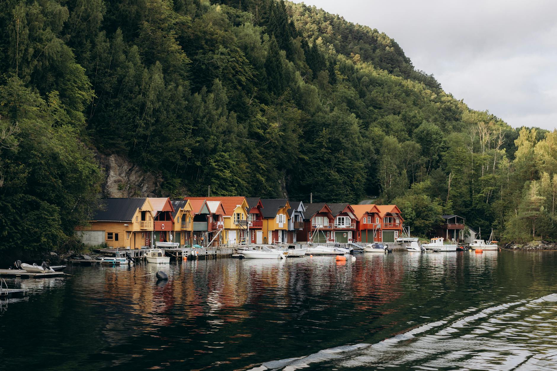 Bergen boathouses and waterway for investor or deal team planning.