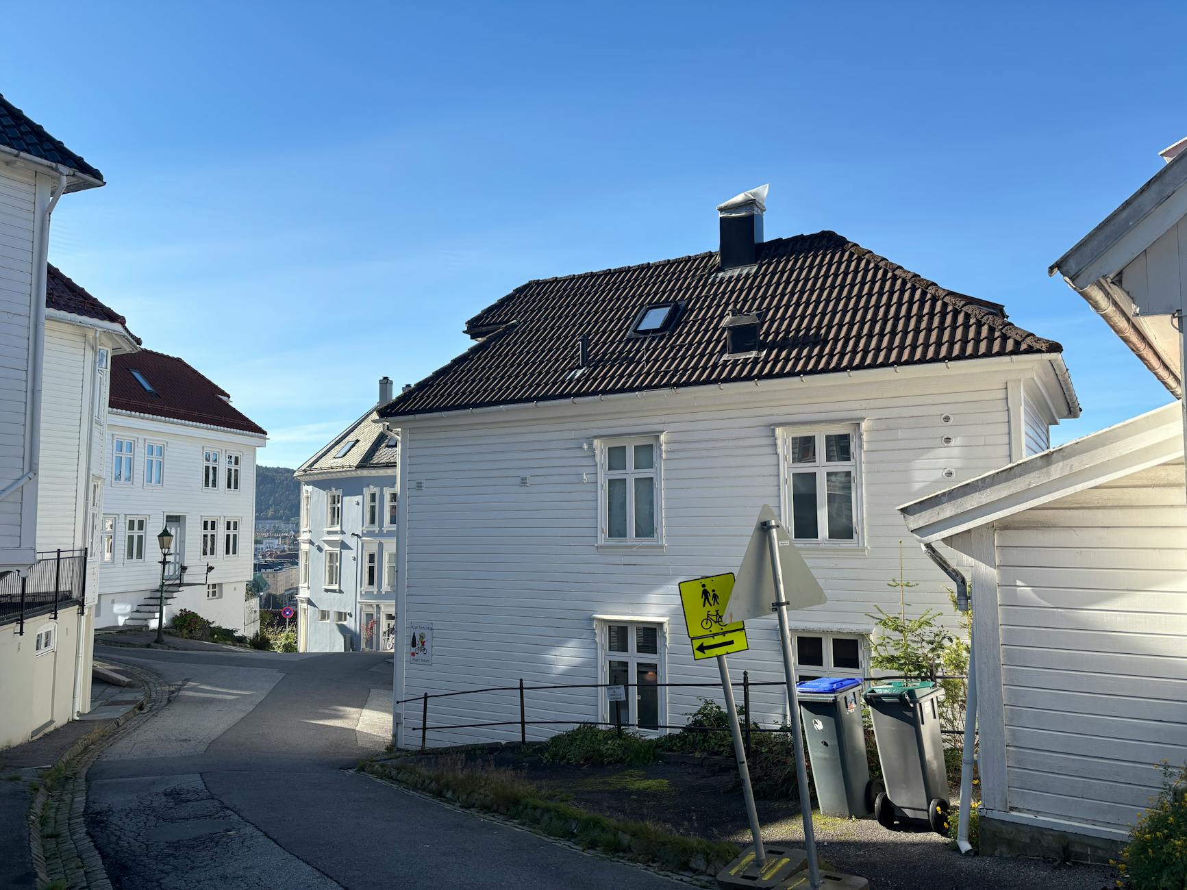 Quiet Bergen street for student housing planning.