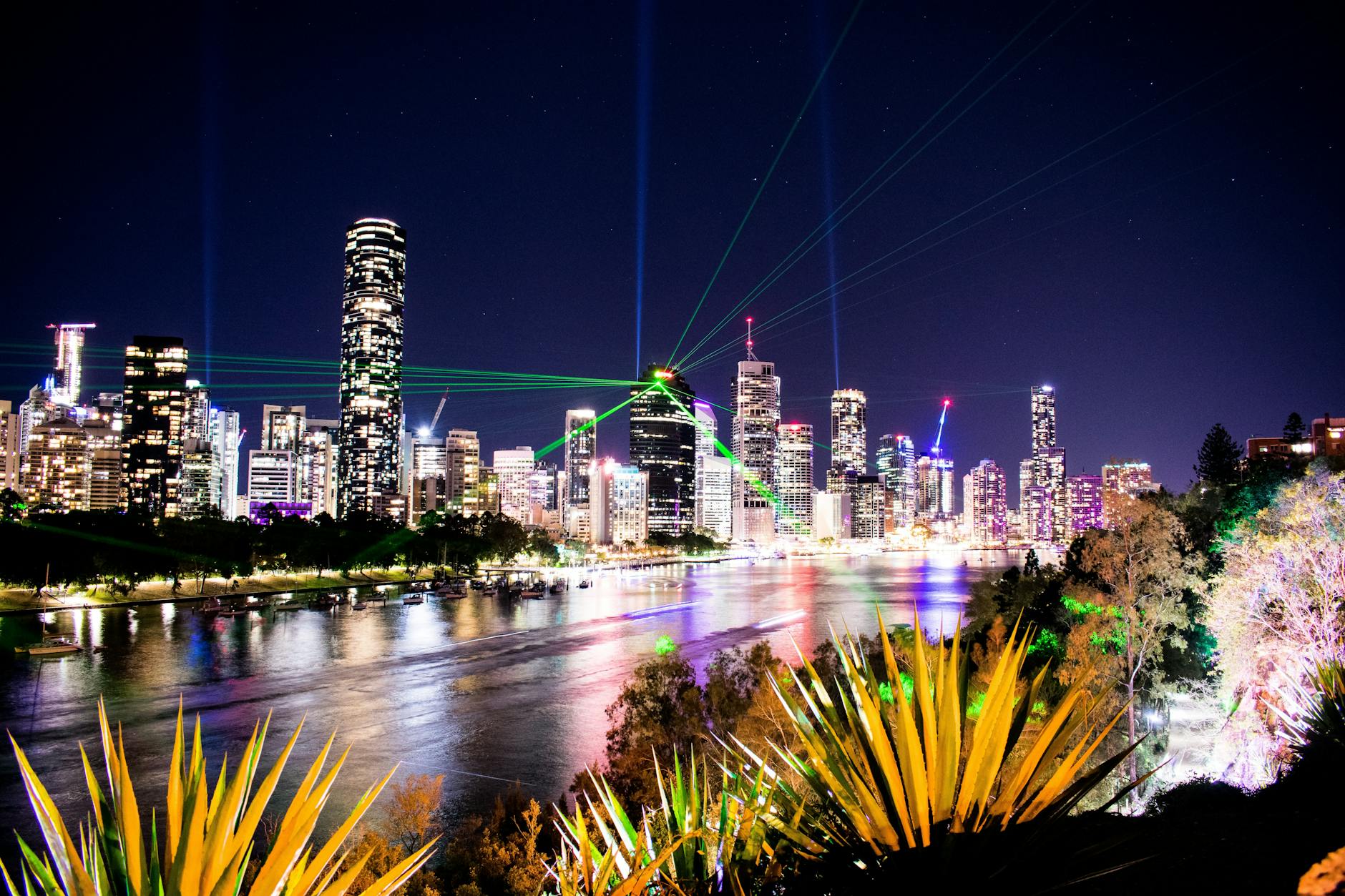 Brisbane skyline at night for comfortable evening planning.