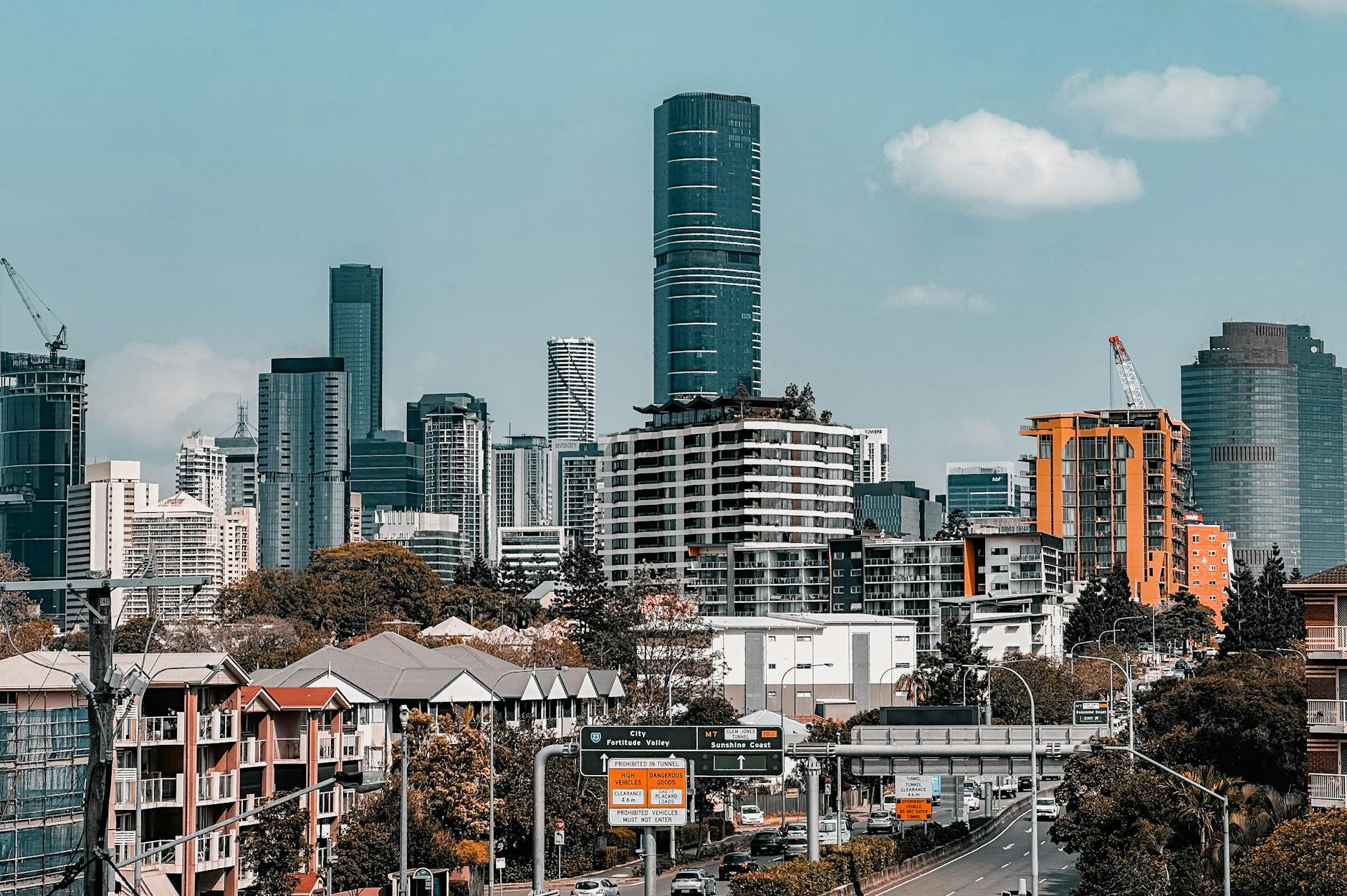 Brisbane city skyline for short tourist trip planning.