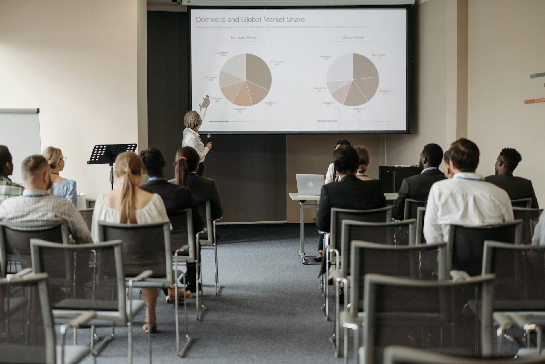 Conference presentation for Brisbane final-day trade-show planning.