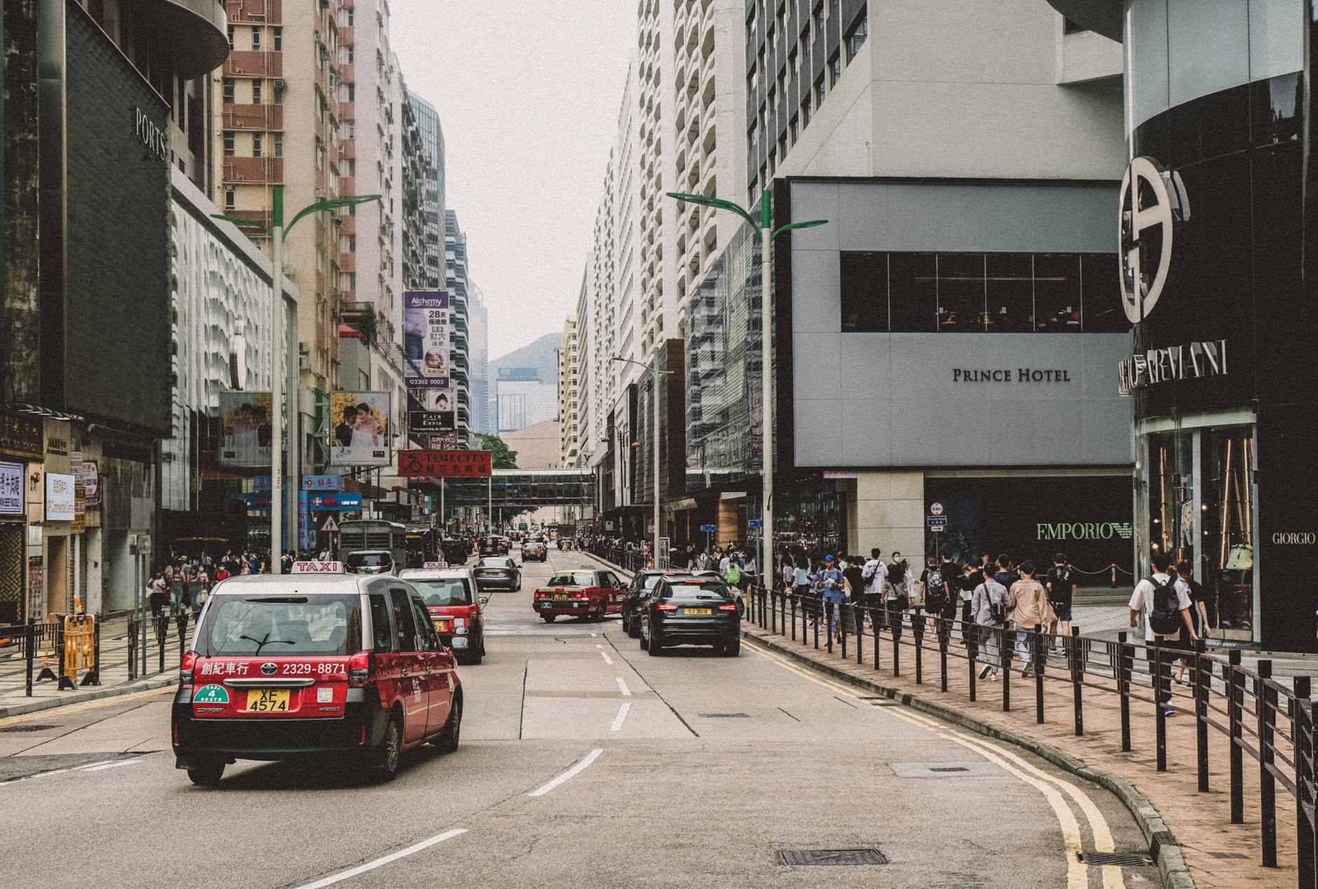 Central Hong Kong hotel and business-work infrastructure planning context.
