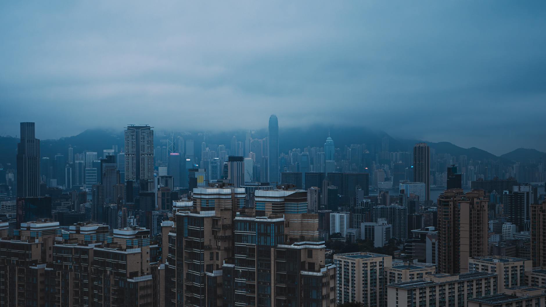 Central Hong Kong study setting and student housing planning context.
