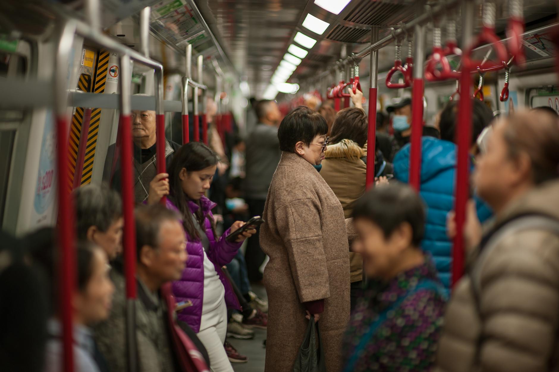 Hong Kong MTR and one-anchor stopover planning context.