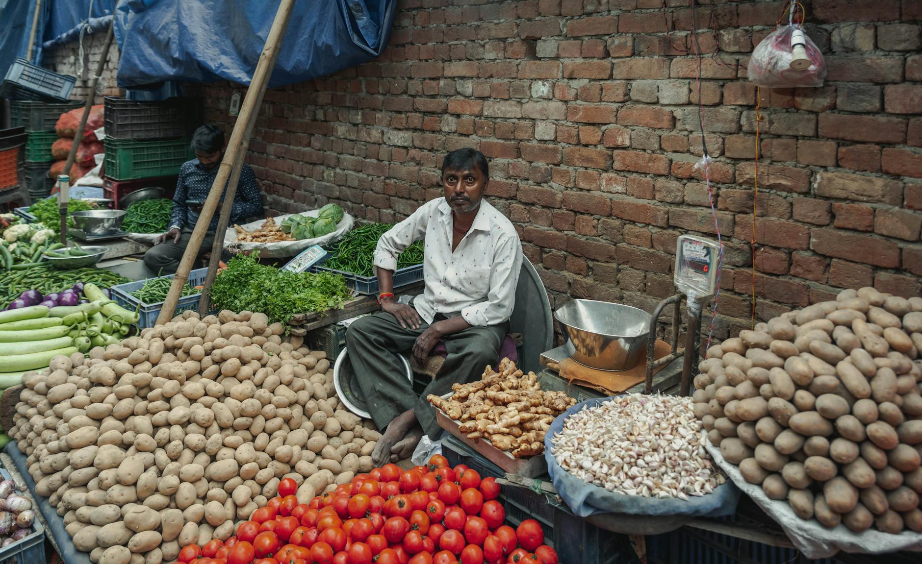 Delhi street market vegetable stall for family food planning.