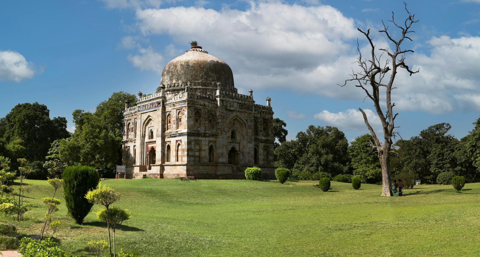 Shish Gumbad in New Delhi gardens for solo travel report planning.
