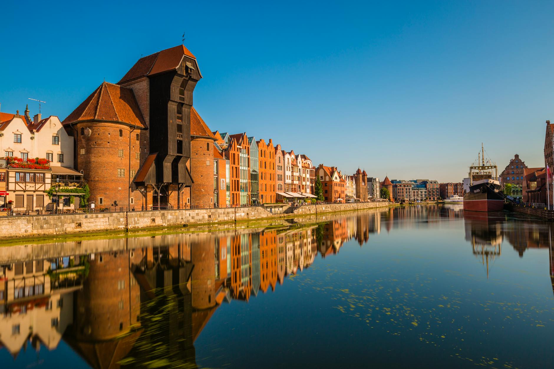 Gdansk consultant waterfront setting for short-stay planning.