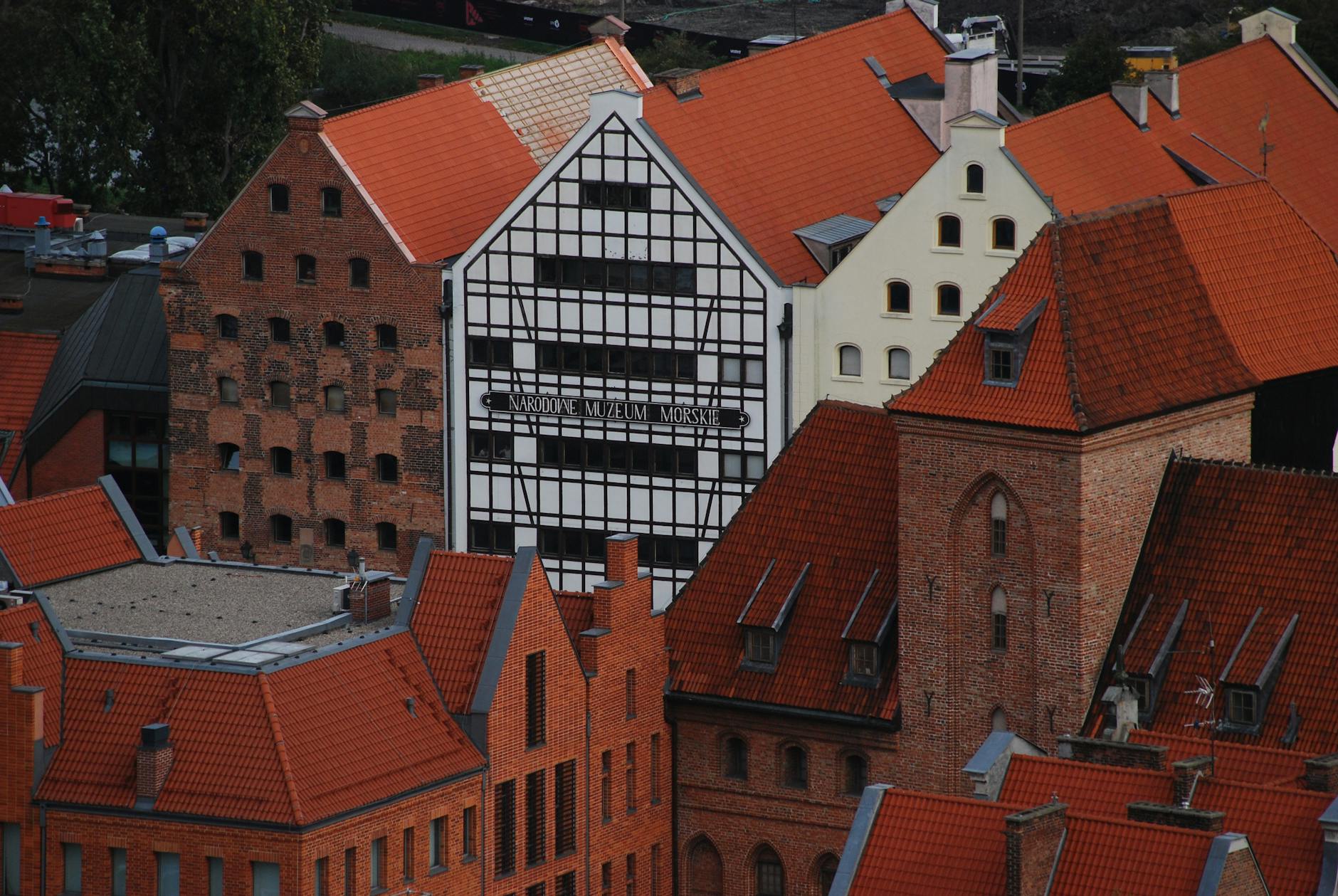 Gdansk old-town route for family orientation planning.