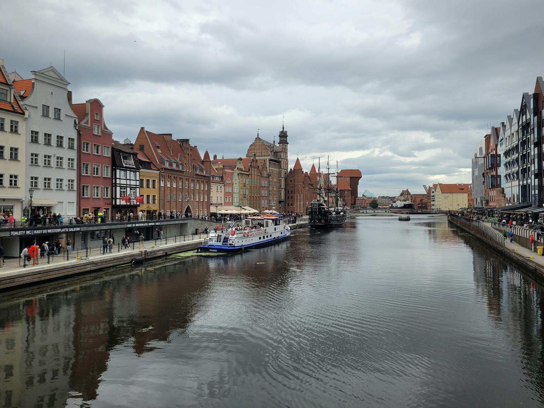 Gdansk old town route for first-time visitor orientation planning.
