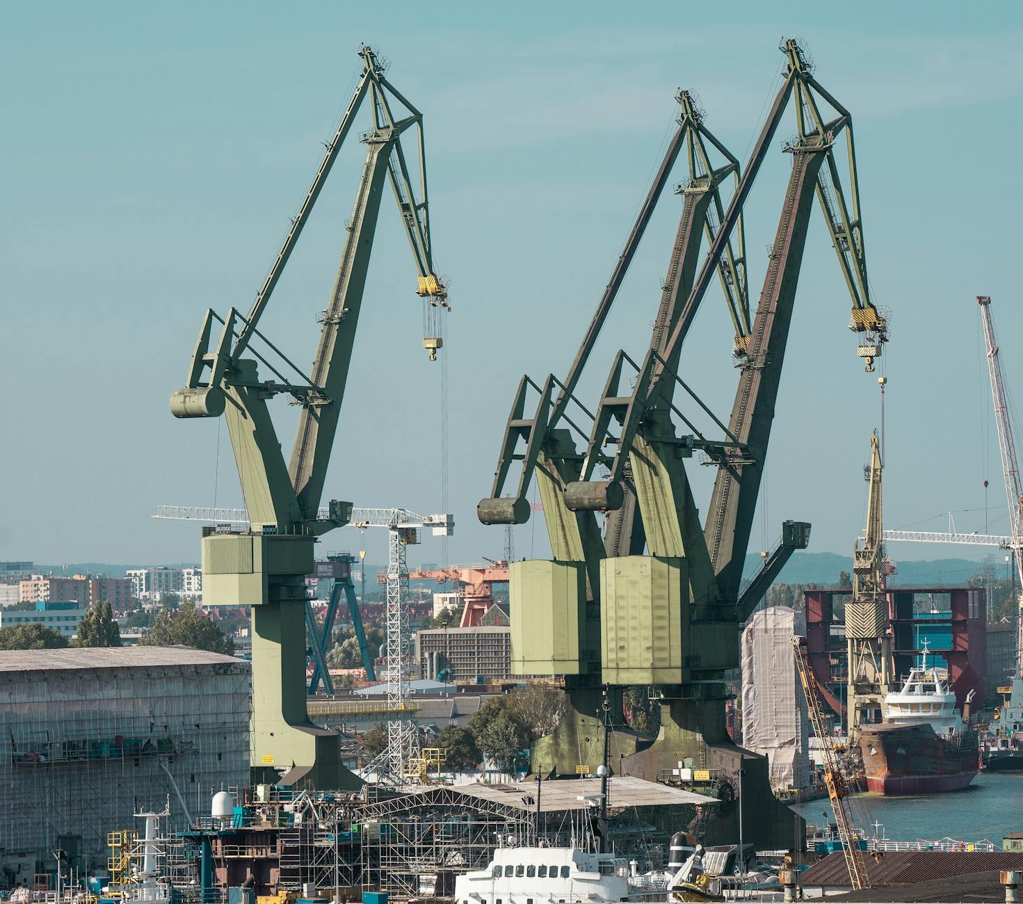 Gdansk shipyard history setting for journalist source planning.