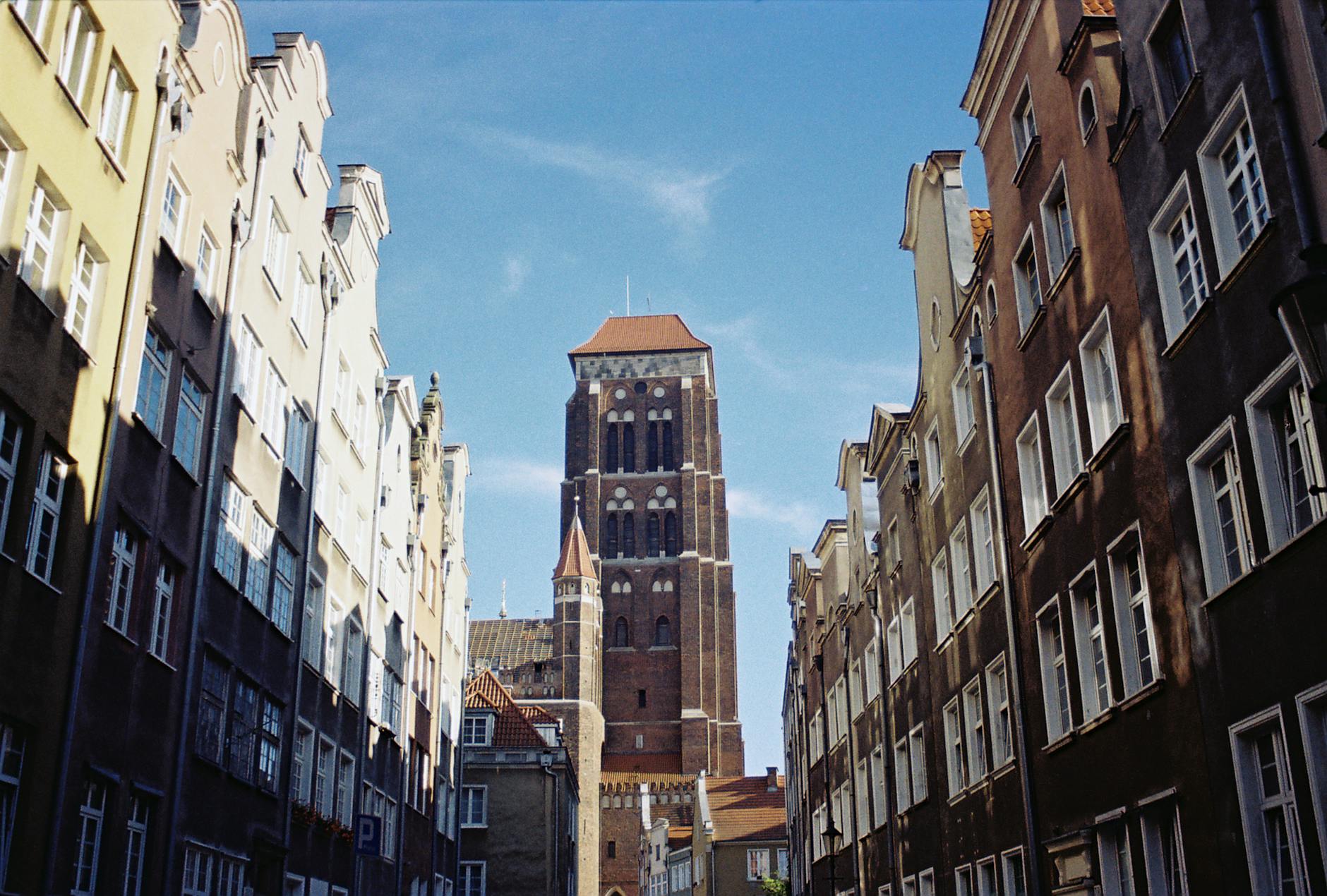 Gdansk old-town street for journalist location planning.