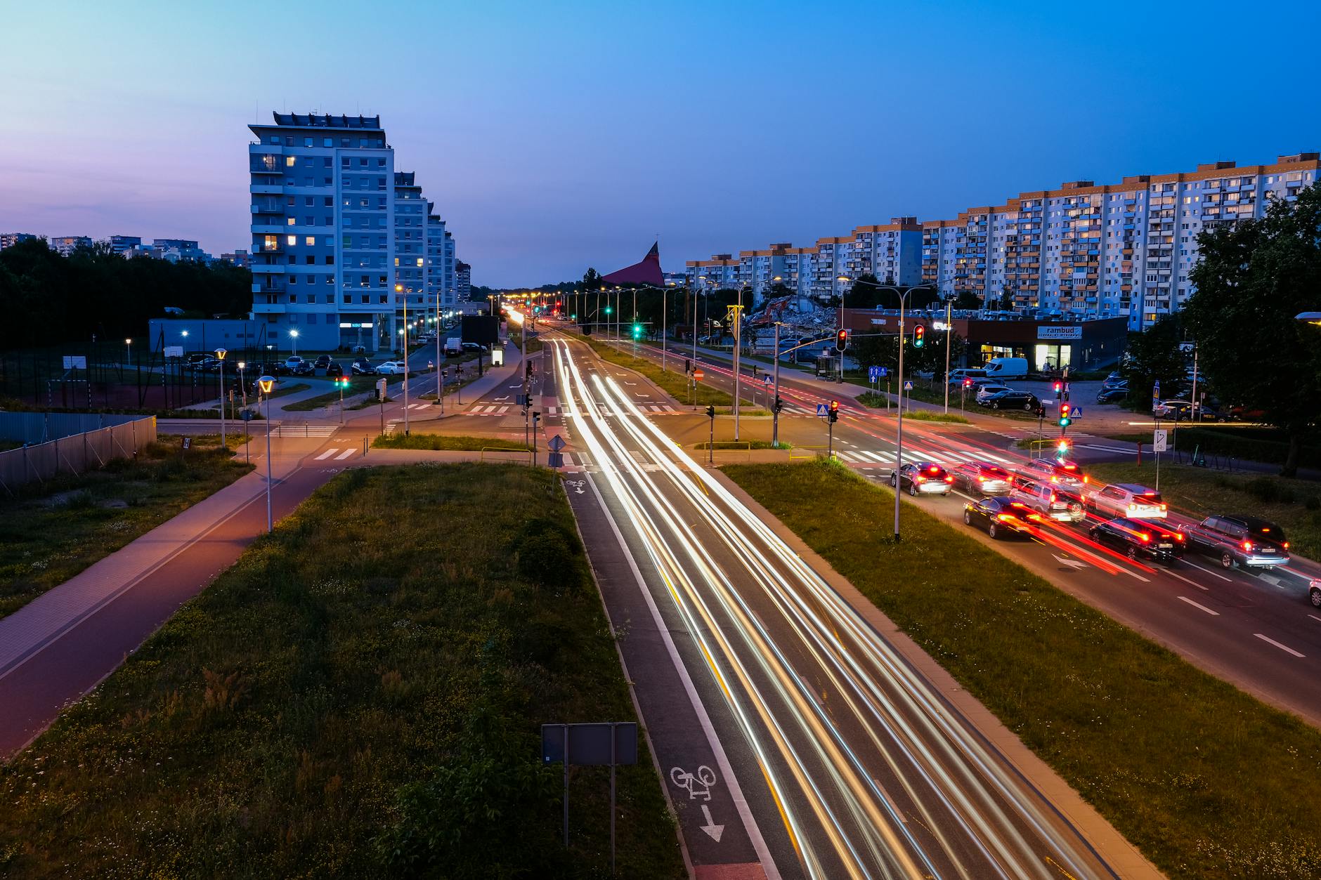 Gdansk night street for late transport planning.