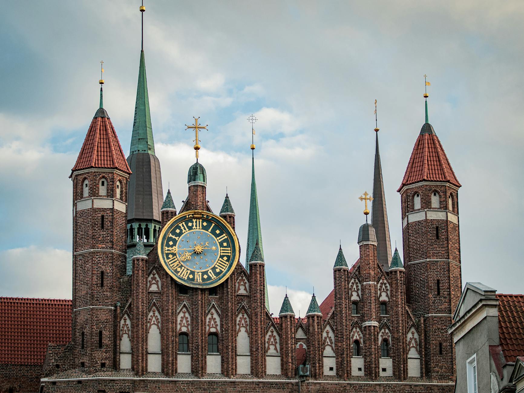 Gdansk church and city setting for pilgrimage lodging planning.