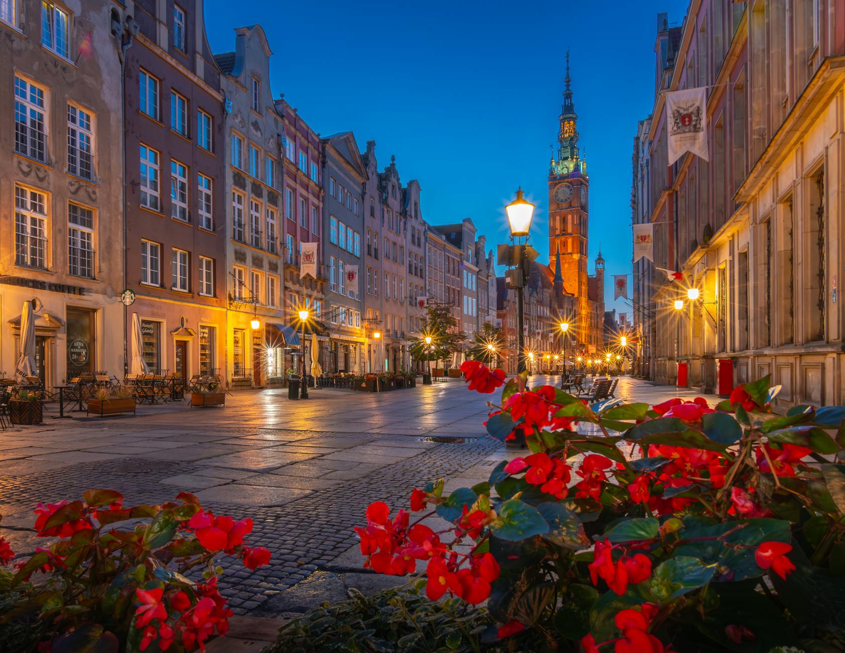 Gdansk cafe and old-town setting for pilgrimage meal planning.
