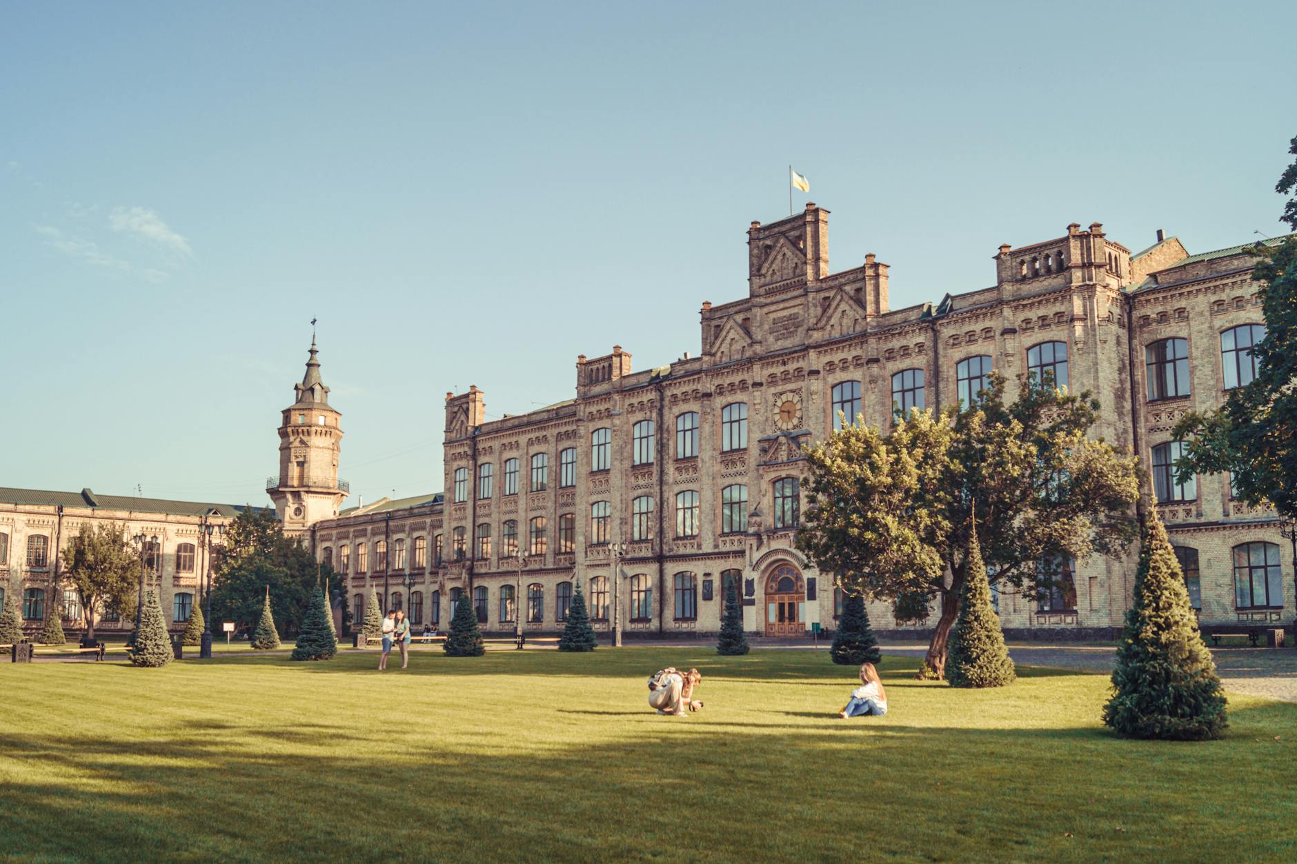 Gdansk university setting for short-program student planning.