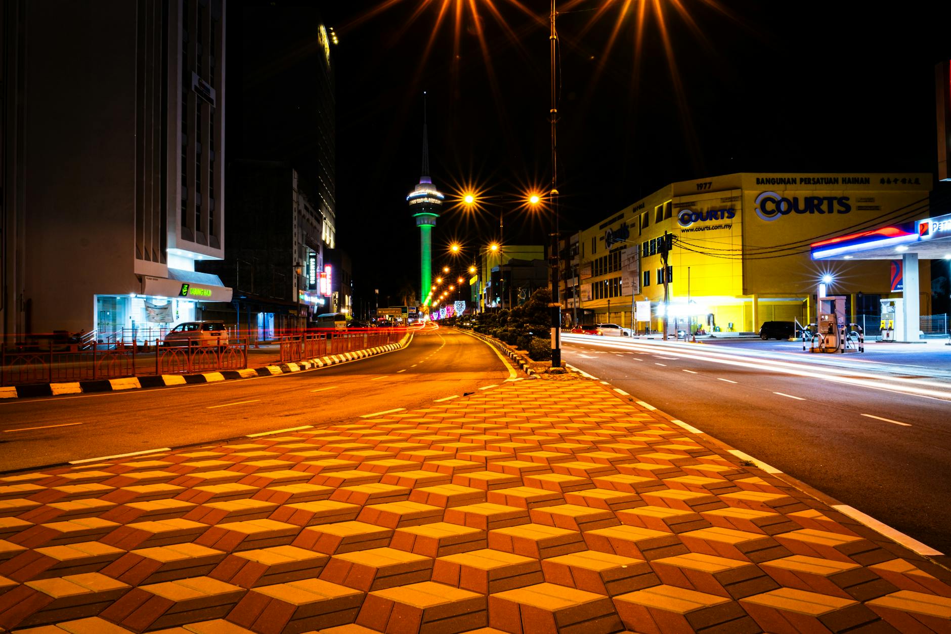 George Town nightlife-focused traveler image for short-term planning.
