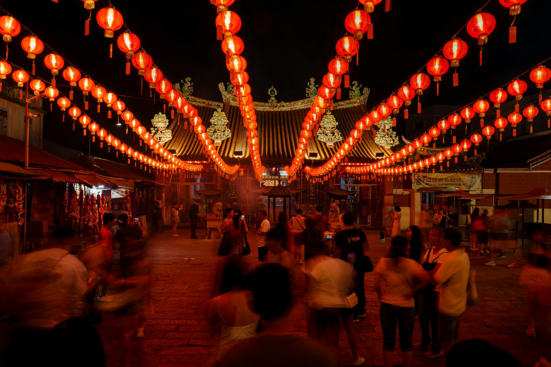 George Town nightlife hotel-location planning context.