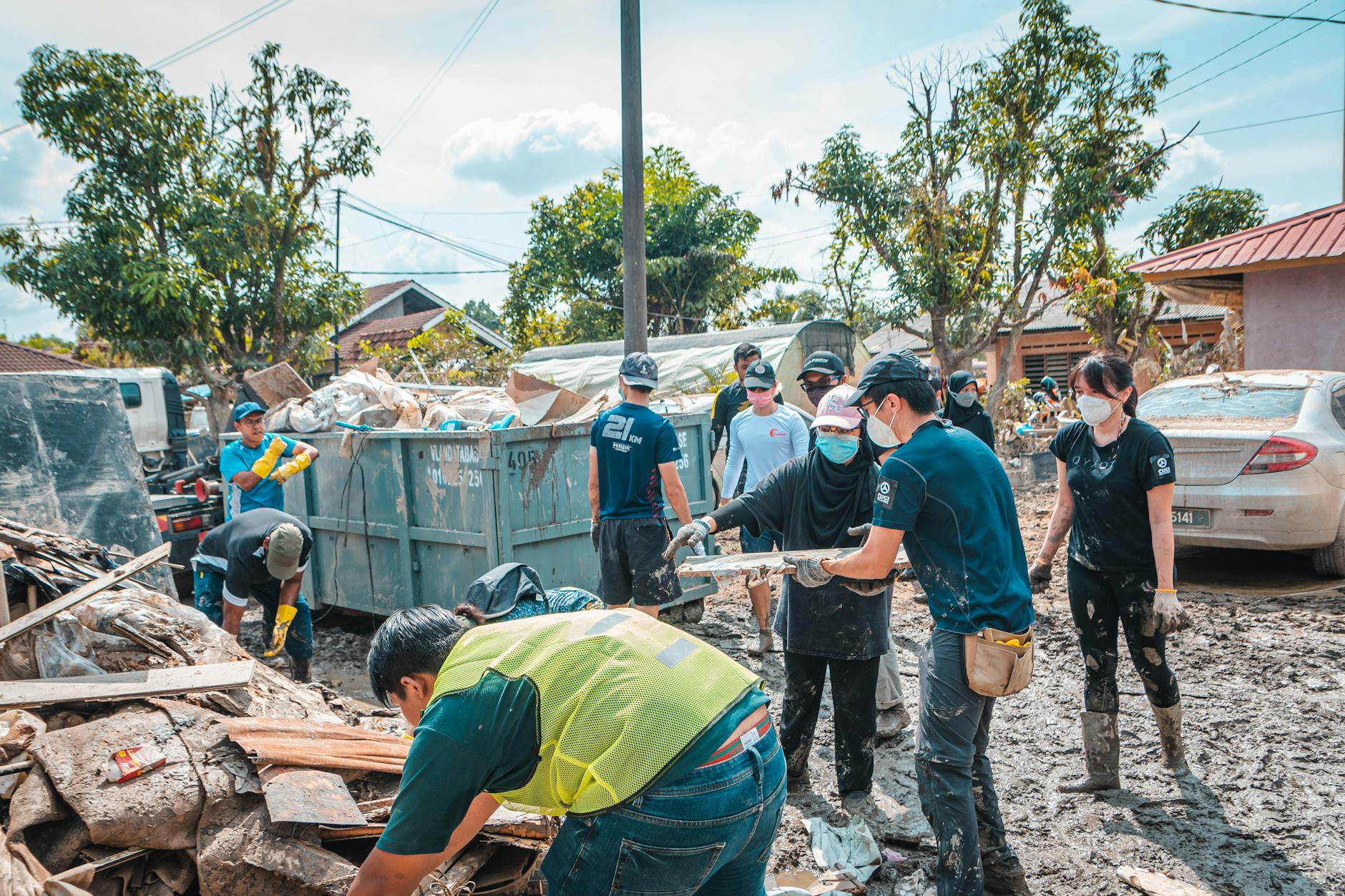 Responsible documentation context for volunteer travel.