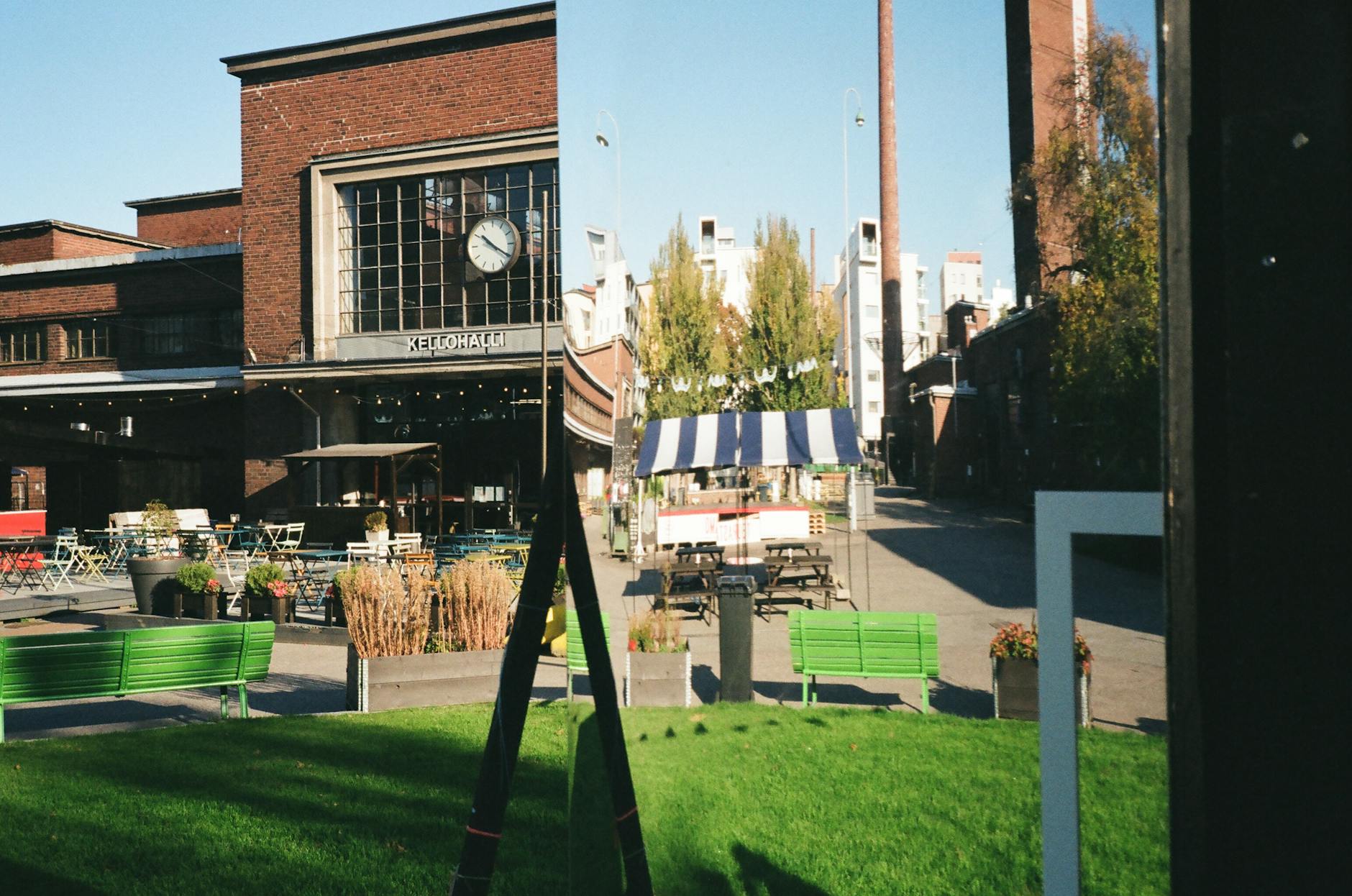 Modern and historic Helsinki architecture for repeat leisure planning.