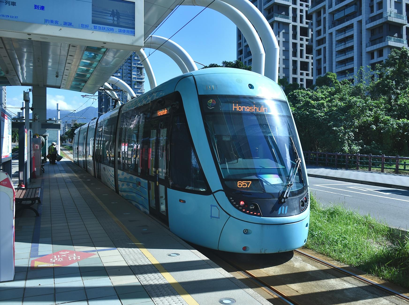 Taiwan city movement context for a Kaohsiung transit route.