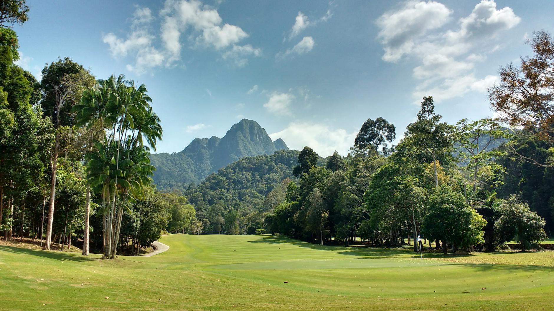 Langkawi conference weather, dress, and field-activity planning context.
