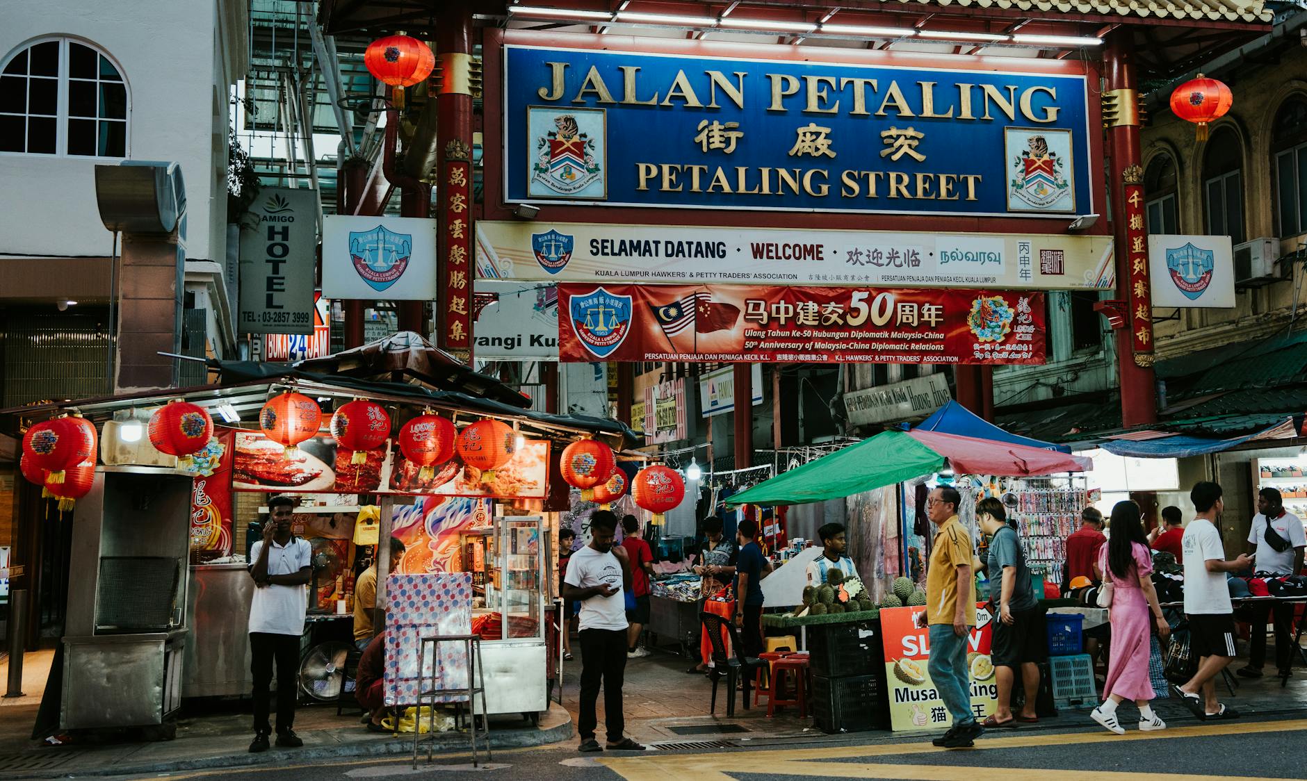 Langkawi budget food and night-market planning context.