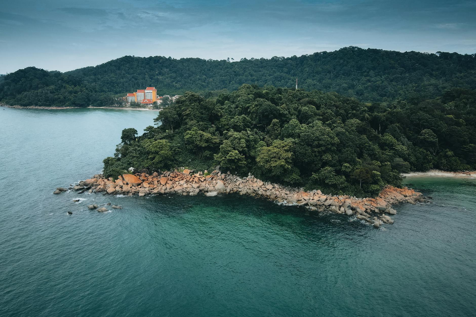Langkawi base-change and resort-area planning for repeat leisure visitors.