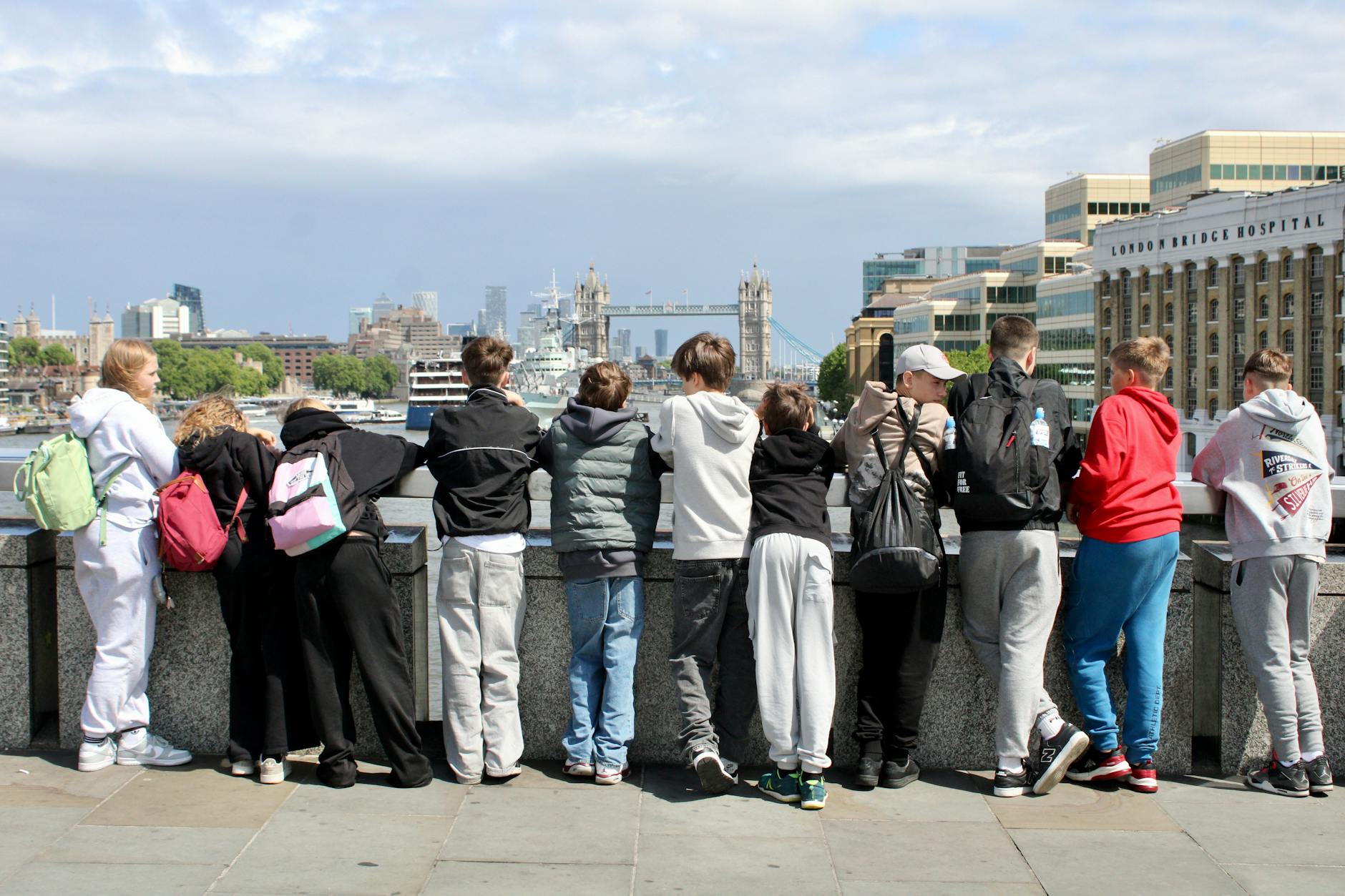 What To Consider For Short-Term Travel To London As A Student On A Short Program