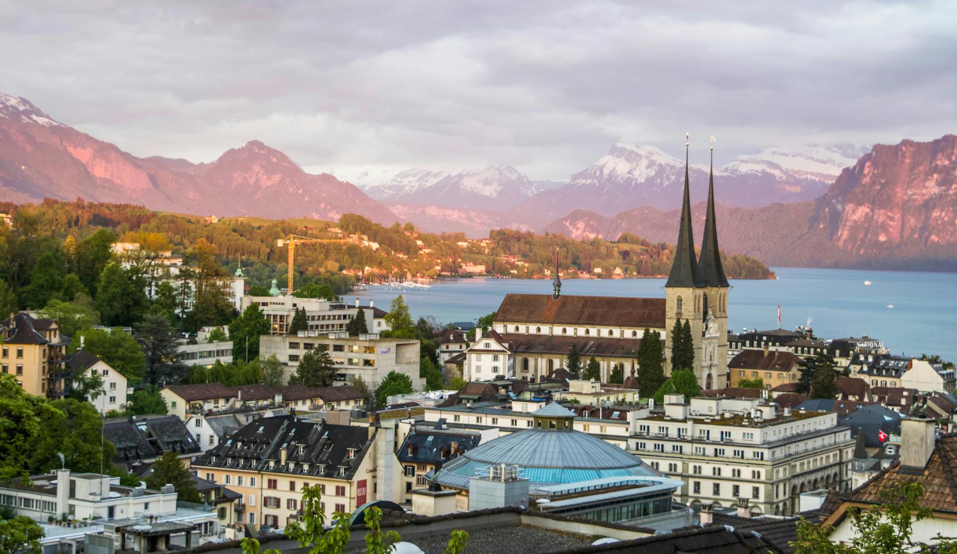 Lucerne city and lake setting for budget lodging decisions.