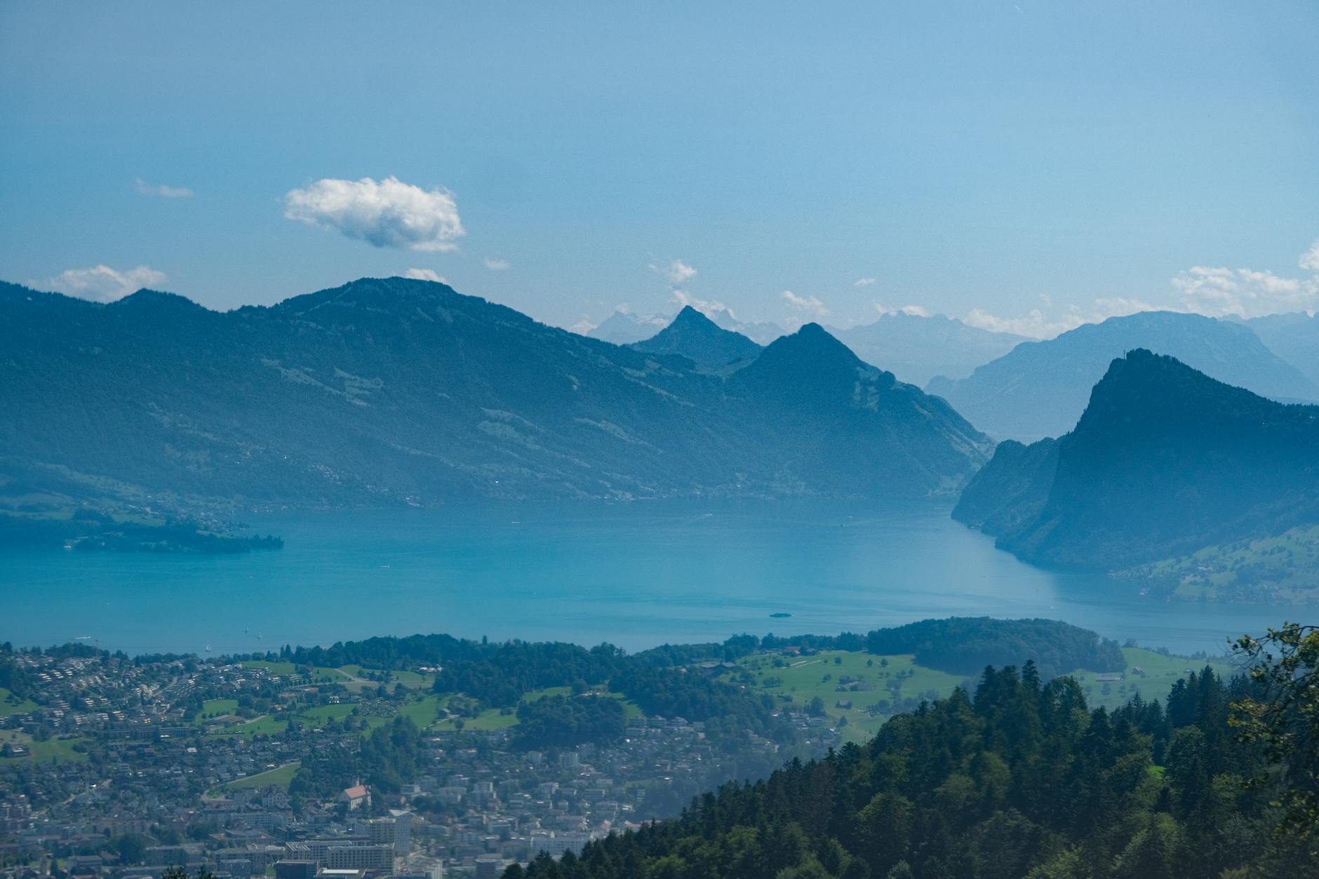 Aerial Lake Lucerne and mountains for student excursion planning.