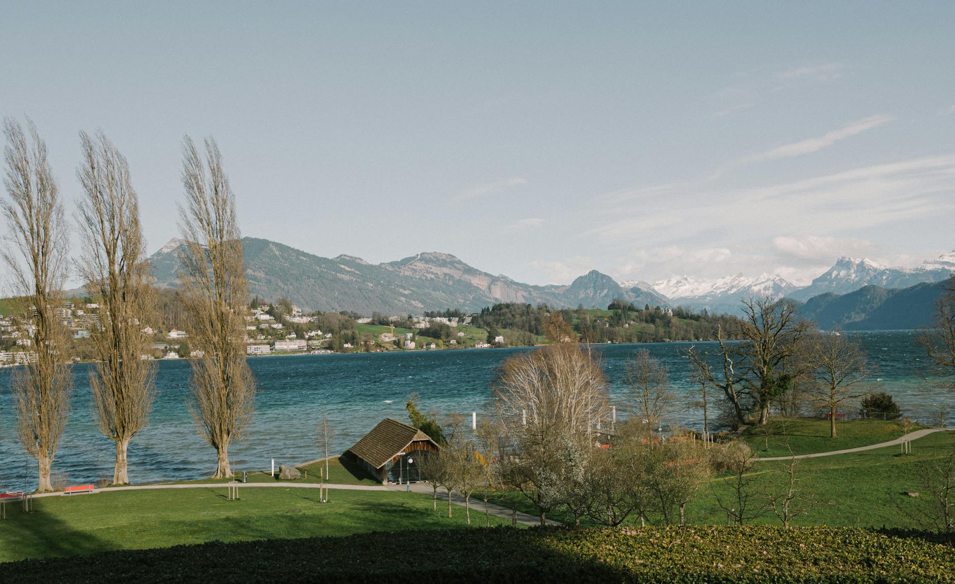 Lake Lucerne and mountains for trade-show attendee travel planning.