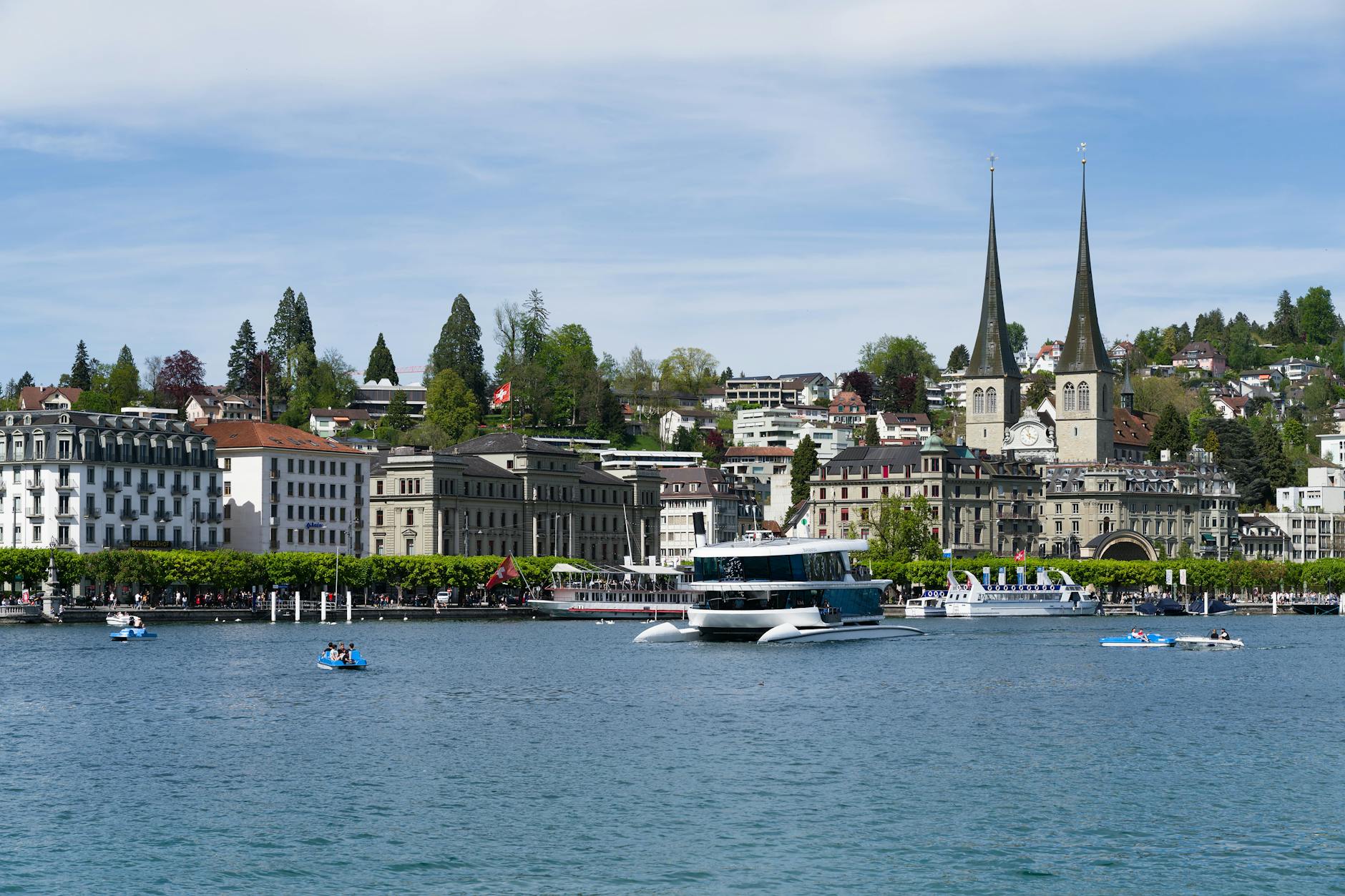 Lake Lucerne waterfront view for medical-aware pacing and route planning.