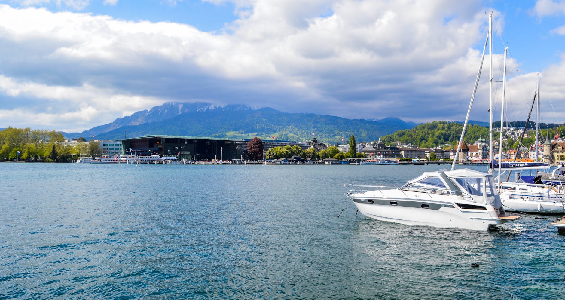 Sailboats on Lake Lucerne for gentle route and rest planning.