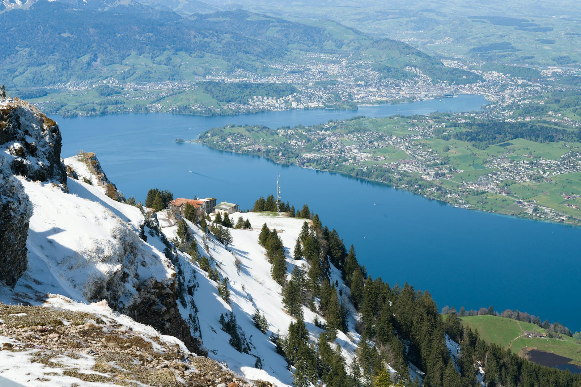 Snowy Mount Rigi view over Lake Lucerne for volunteer recovery planning.