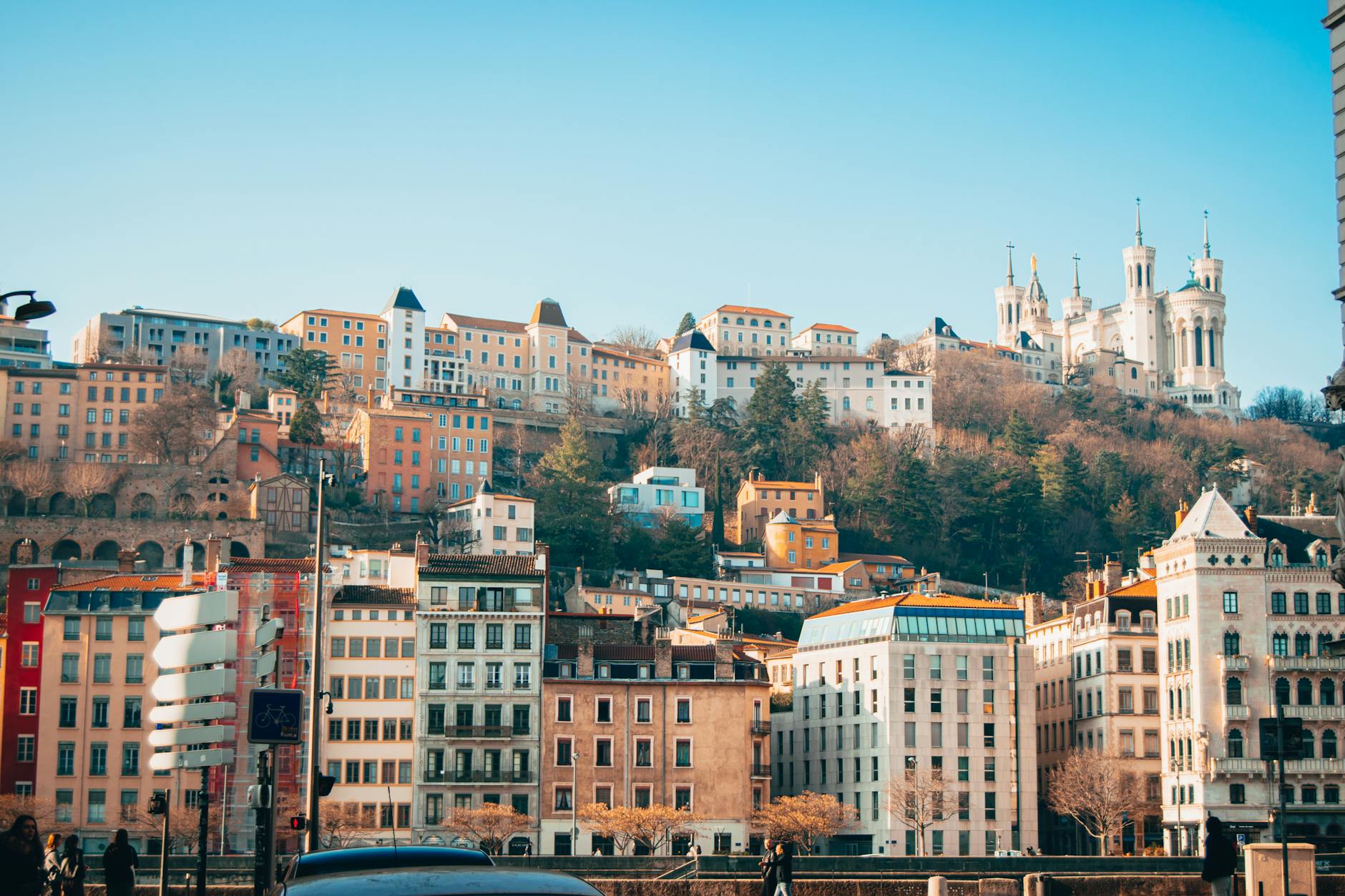What To Consider For Short-Term Travel To Lyon As A Student On A Short Program