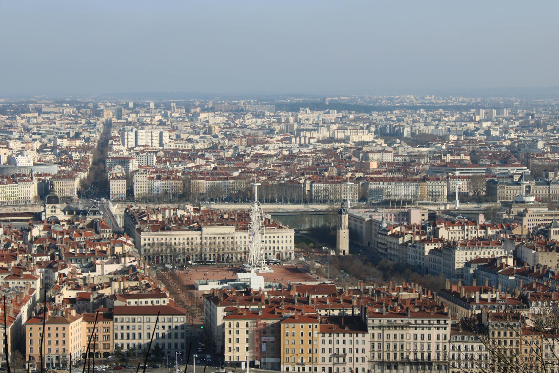 What To Consider For Short-Term Travel To Lyon As A Tourist