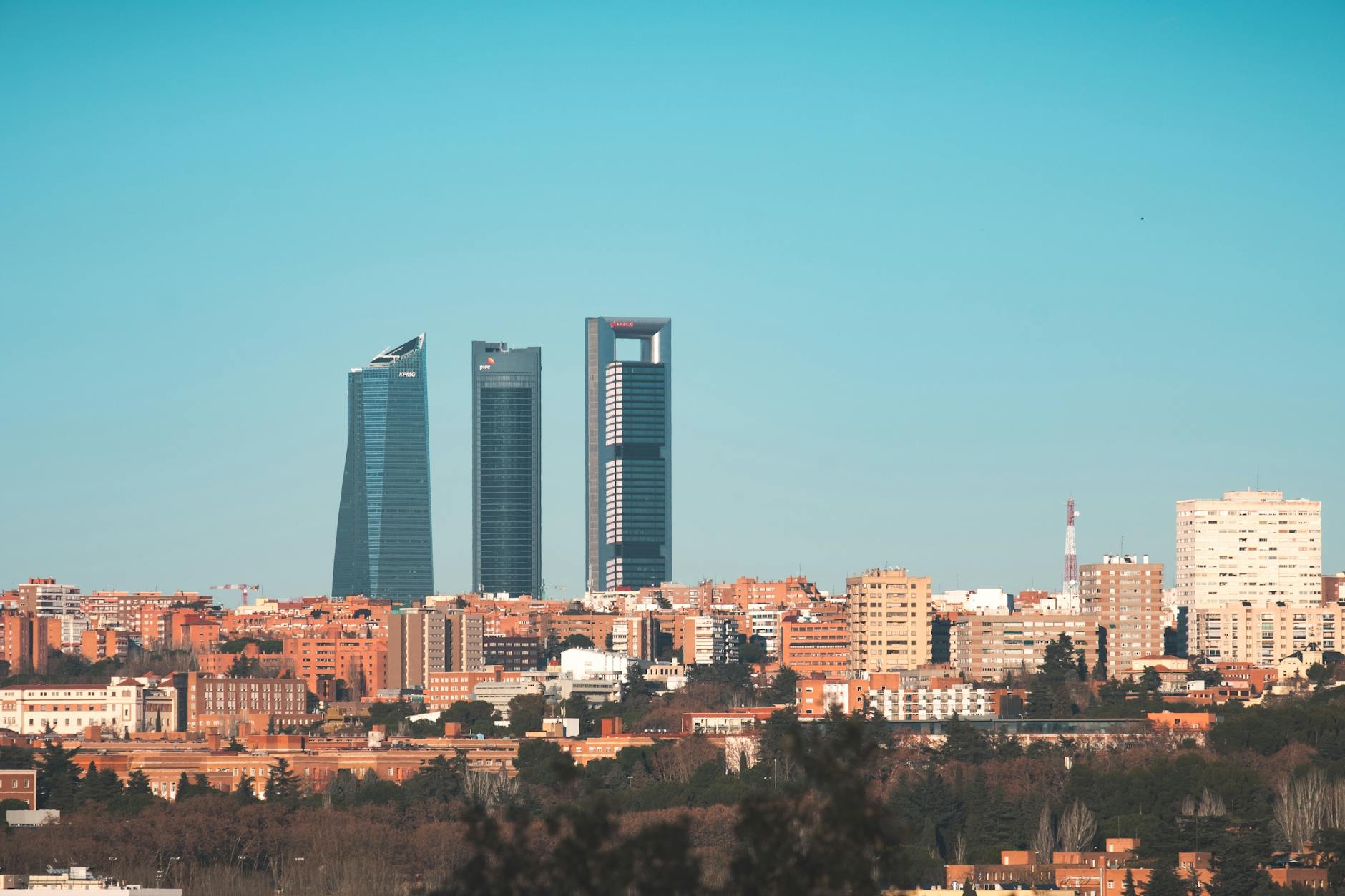 What To Consider For Short-Term Travel To Madrid As A Business Visitor