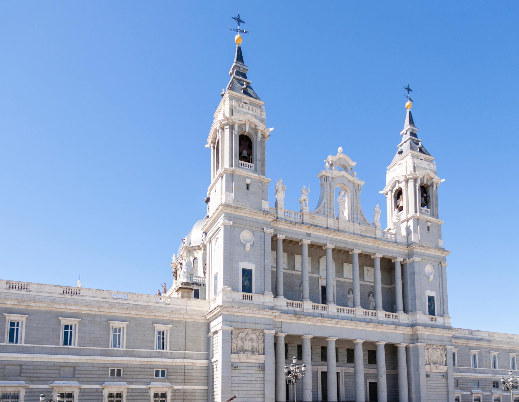What To Consider For Short-Term Travel To Madrid As A Religious Or Pilgrimage Traveler