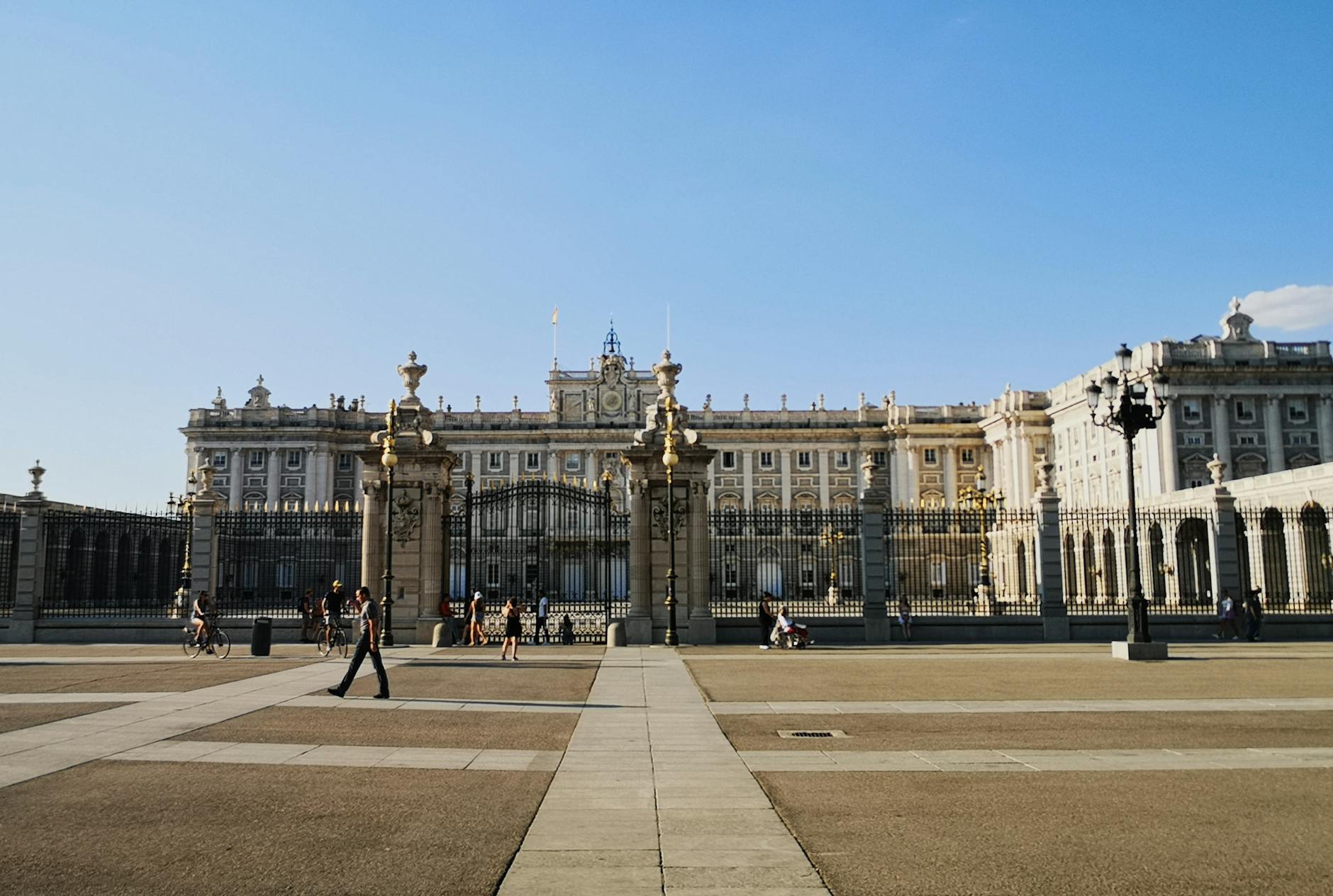 What To Consider For Short-Term Travel To Madrid As A Tourist