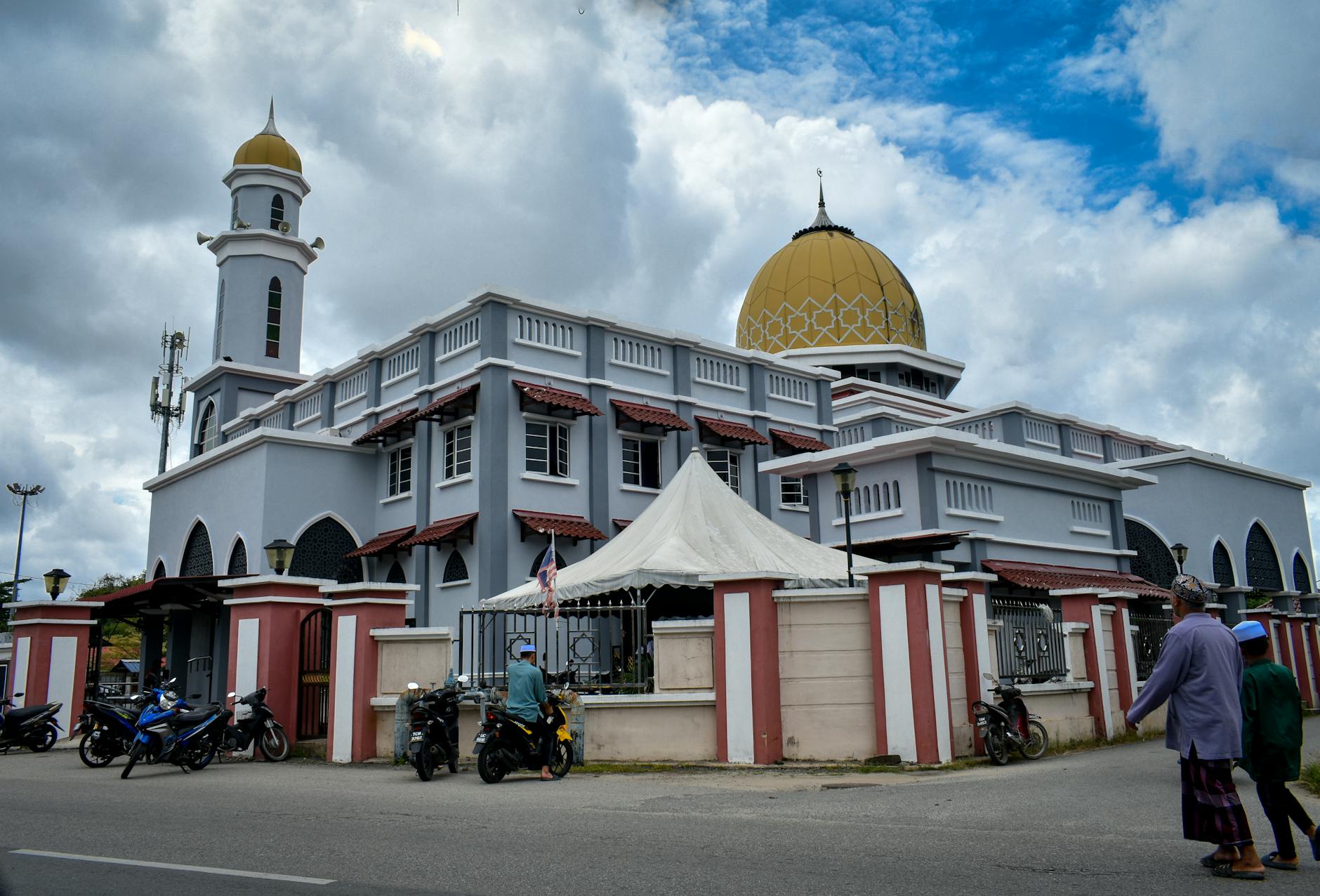 Malacca City budget travel and heritage street context.