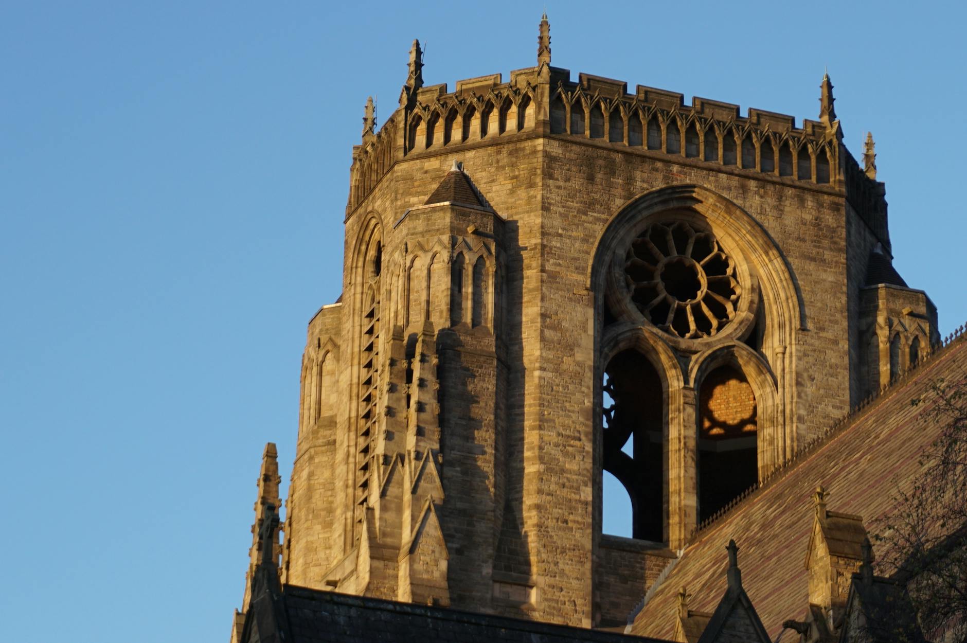 What To Consider For Short-Term Travel To Manchester As A Religious Or Pilgrimage Traveler