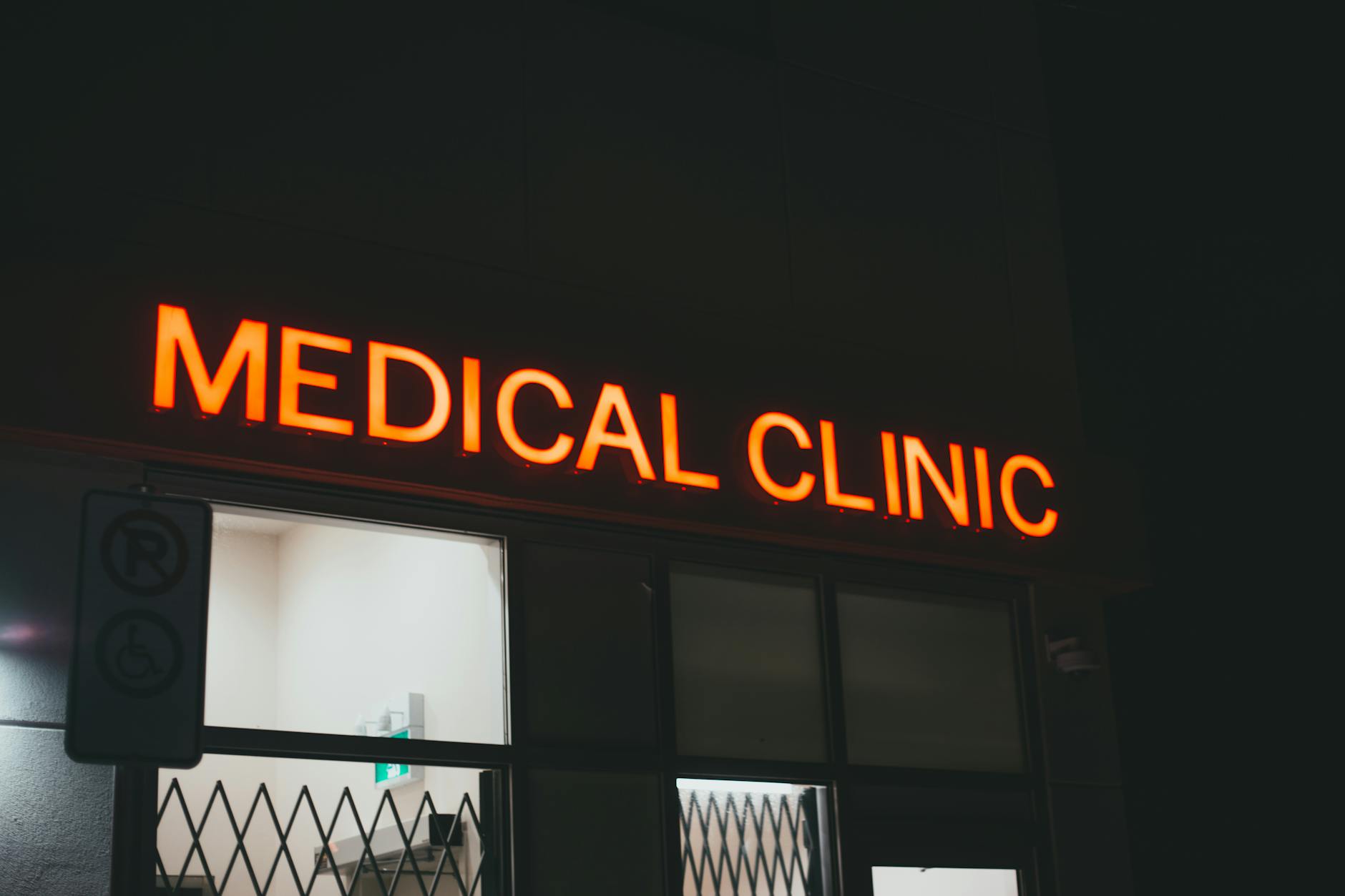 Medical clinic signage for urgent-care fallback planning