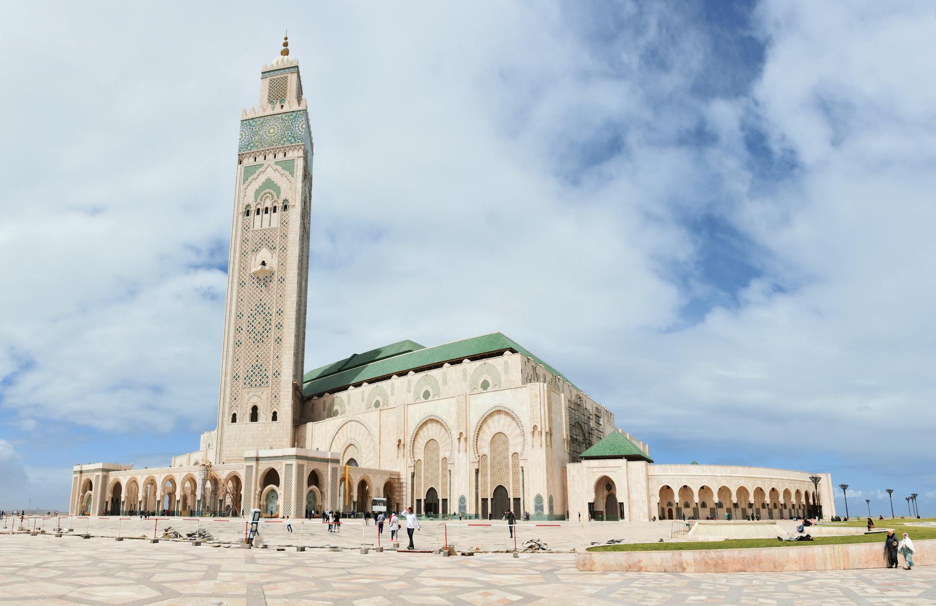 Hassan II Mosque in Casablanca under a blue sky