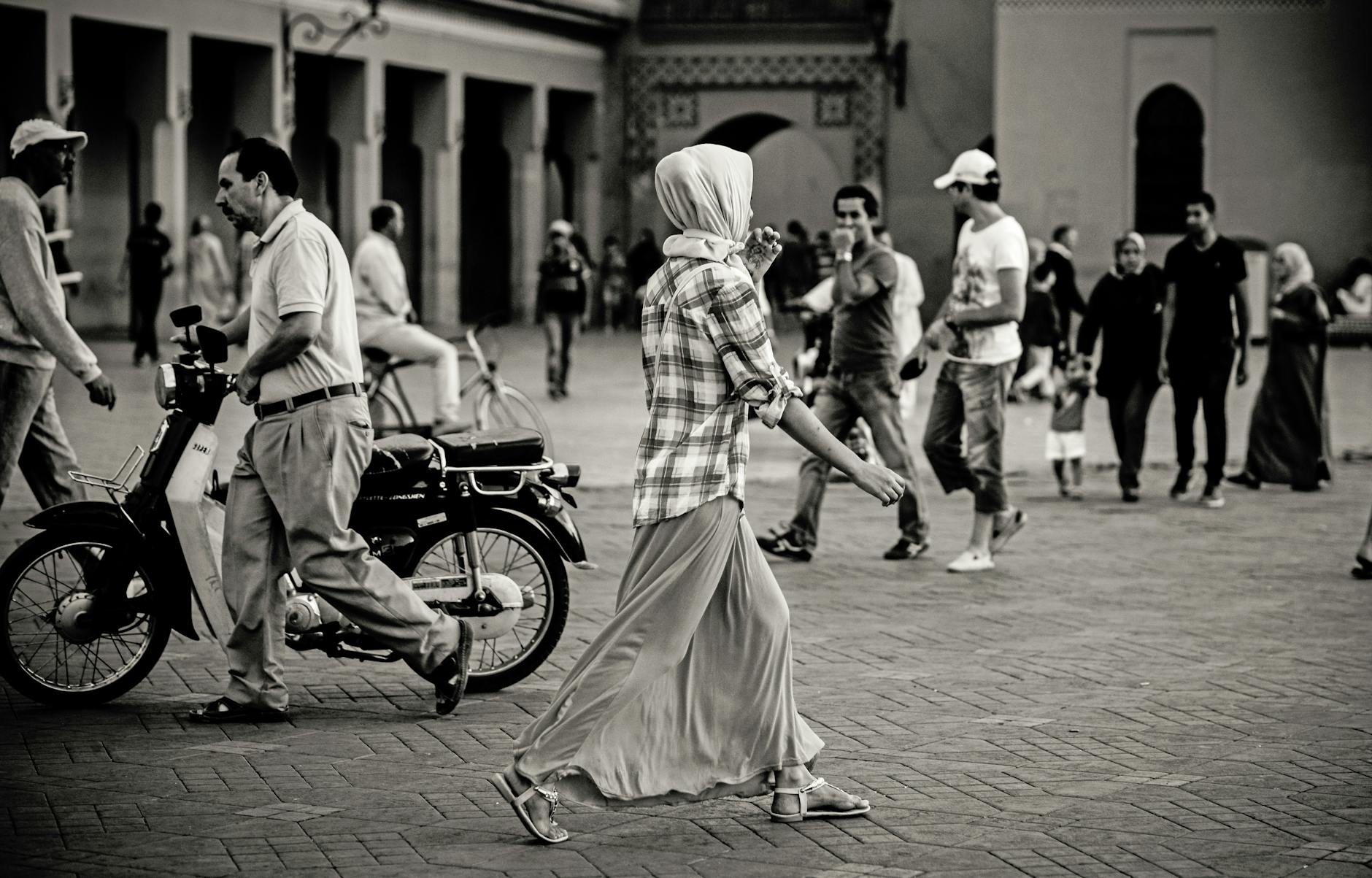 What To Consider For Short-Term Travel To Marrakech With Mobility Limitations