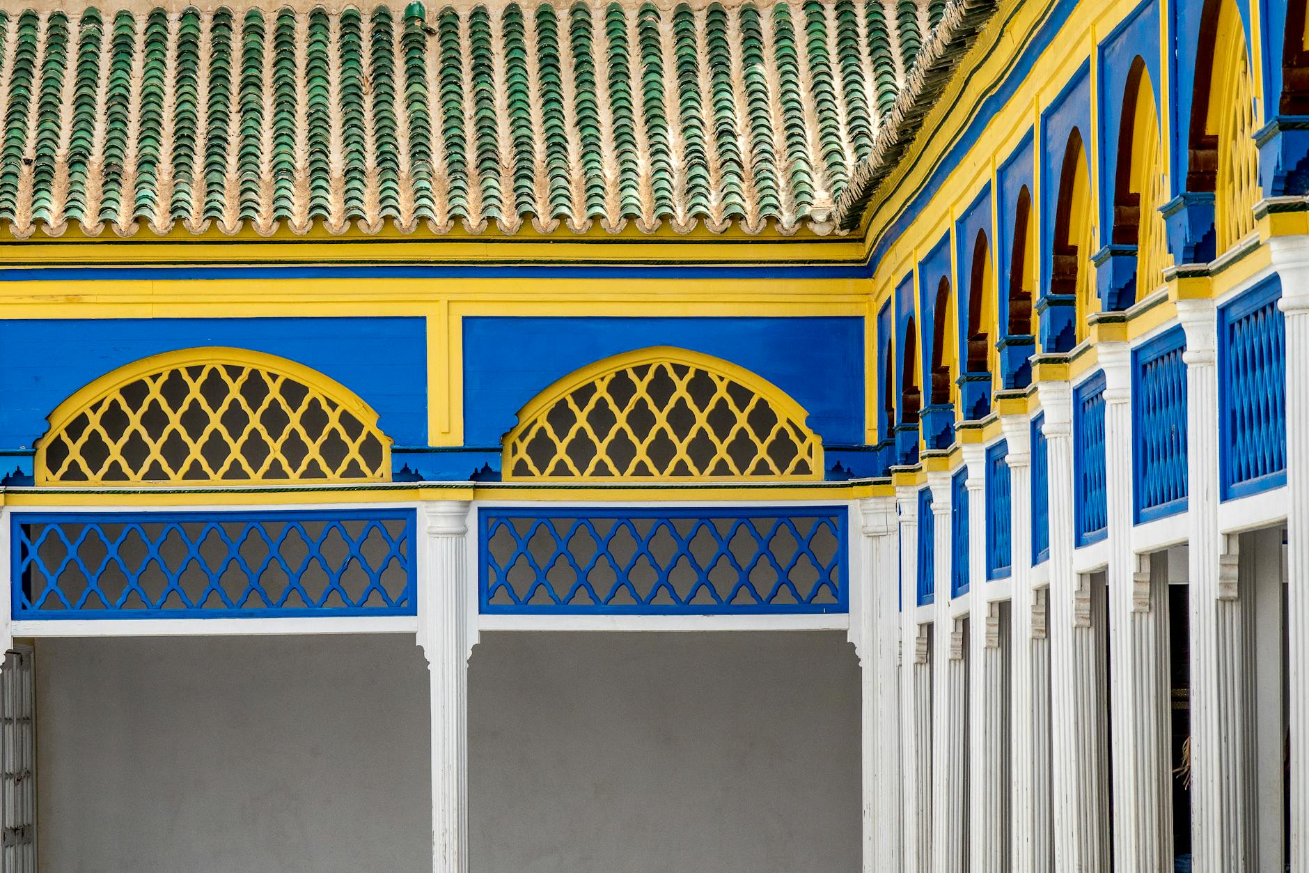 Ornate Moroccan palace courtyard columns and arches