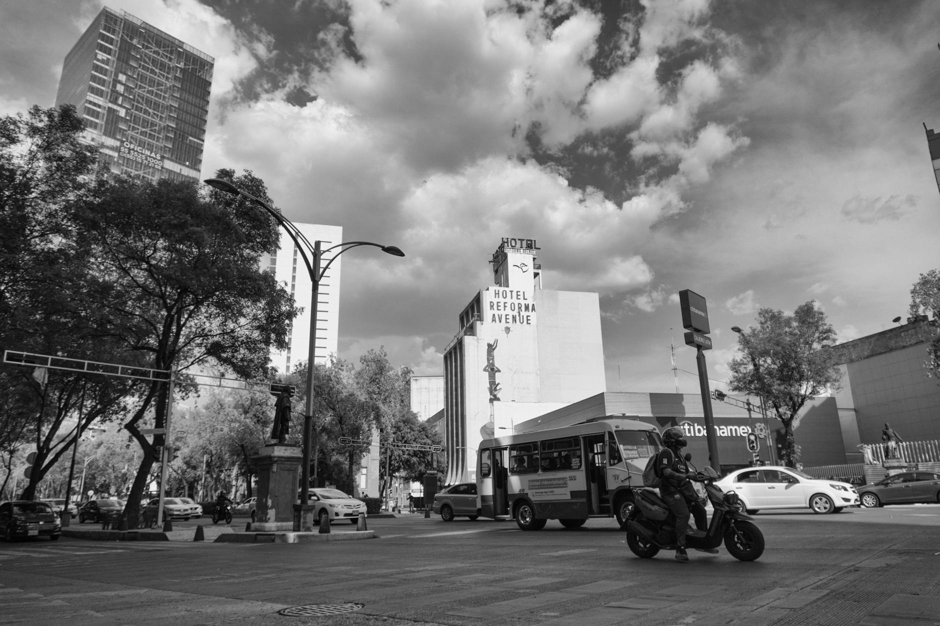 Mexico City street scene near Hotel Reforma Avenue