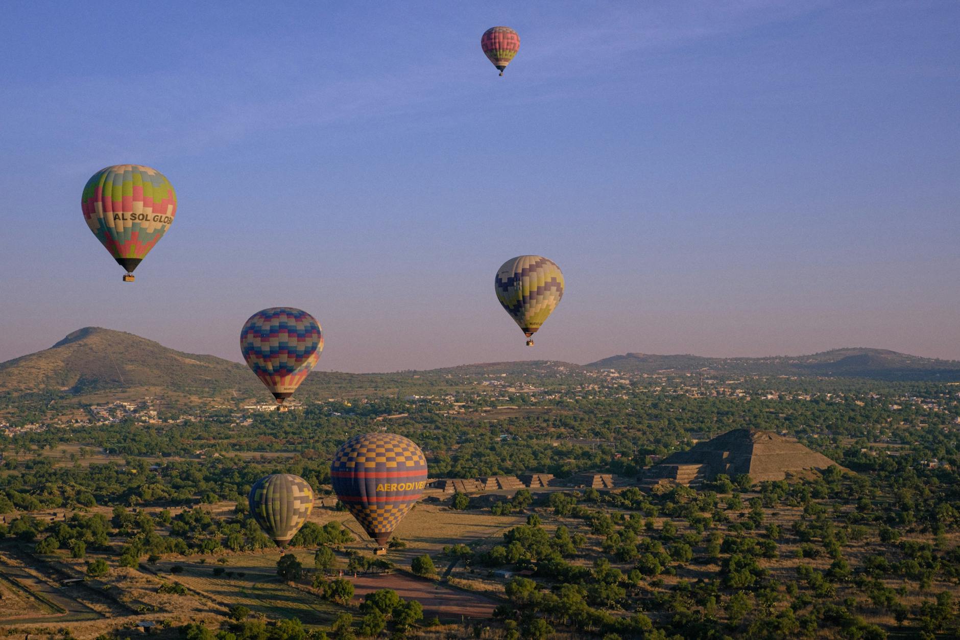 Hot air balloons over the pyramids of Teotihuacan near Mexico City