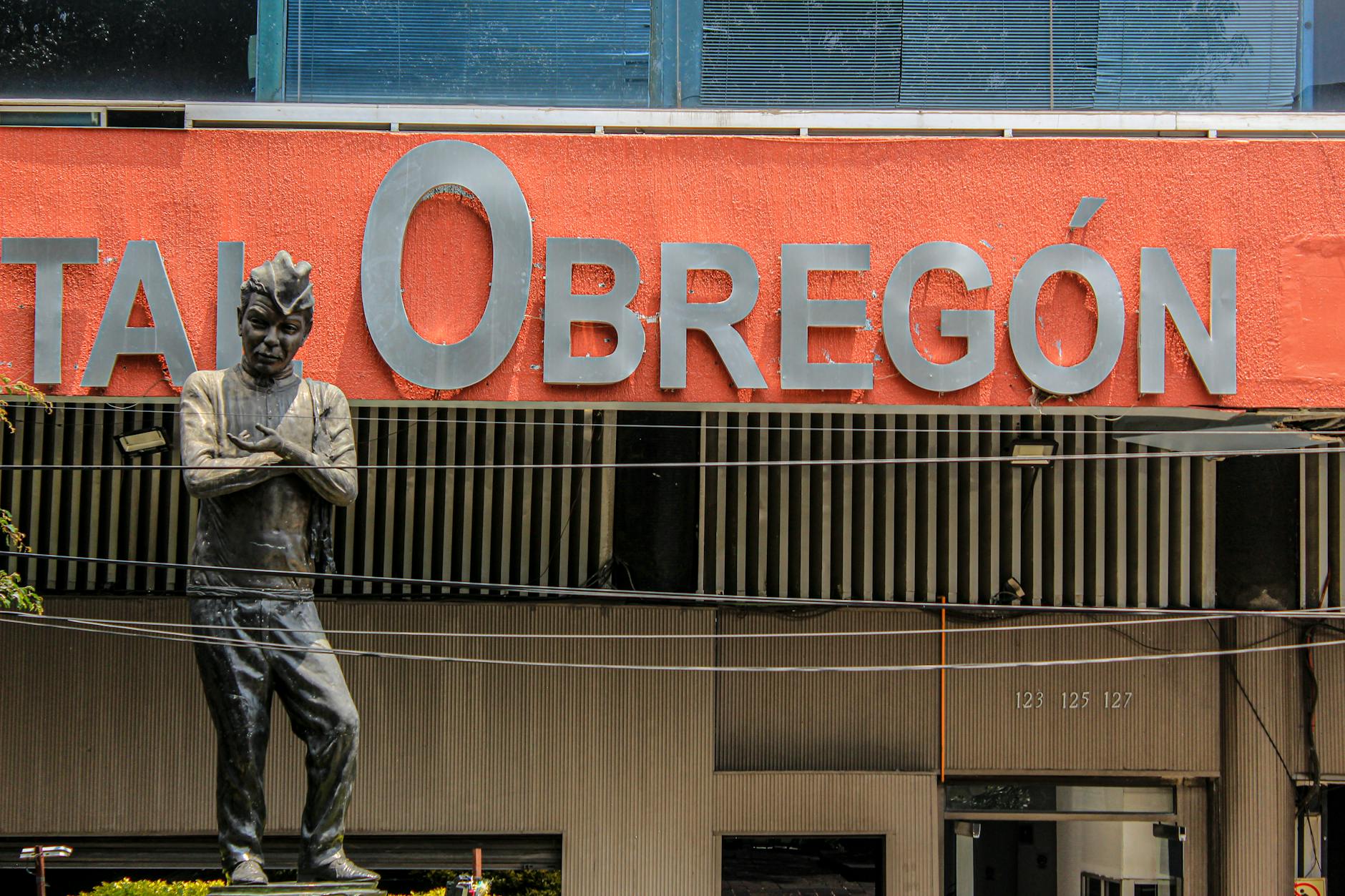 Hospital Obregon exterior in Mexico City